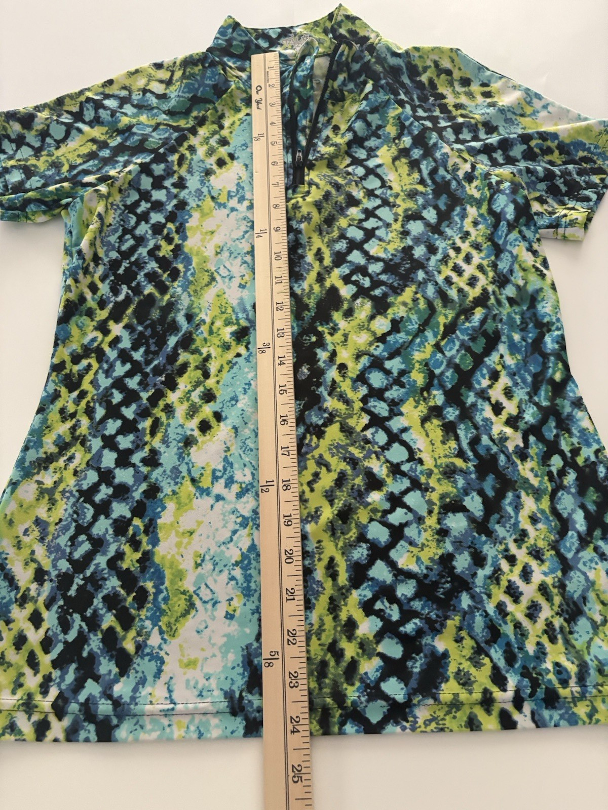 Tzu Tzu 1/4 Zip Golf Top Womens M Lime Yellow Blue Tennis Pickleball Stretch