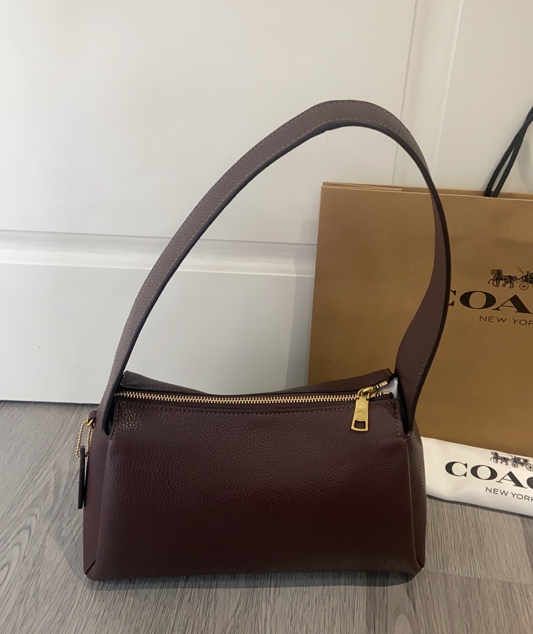 Coach Lola Shoulder Bag Maple Brown Pebbled Leather Gold Hardware Women’s Purse
