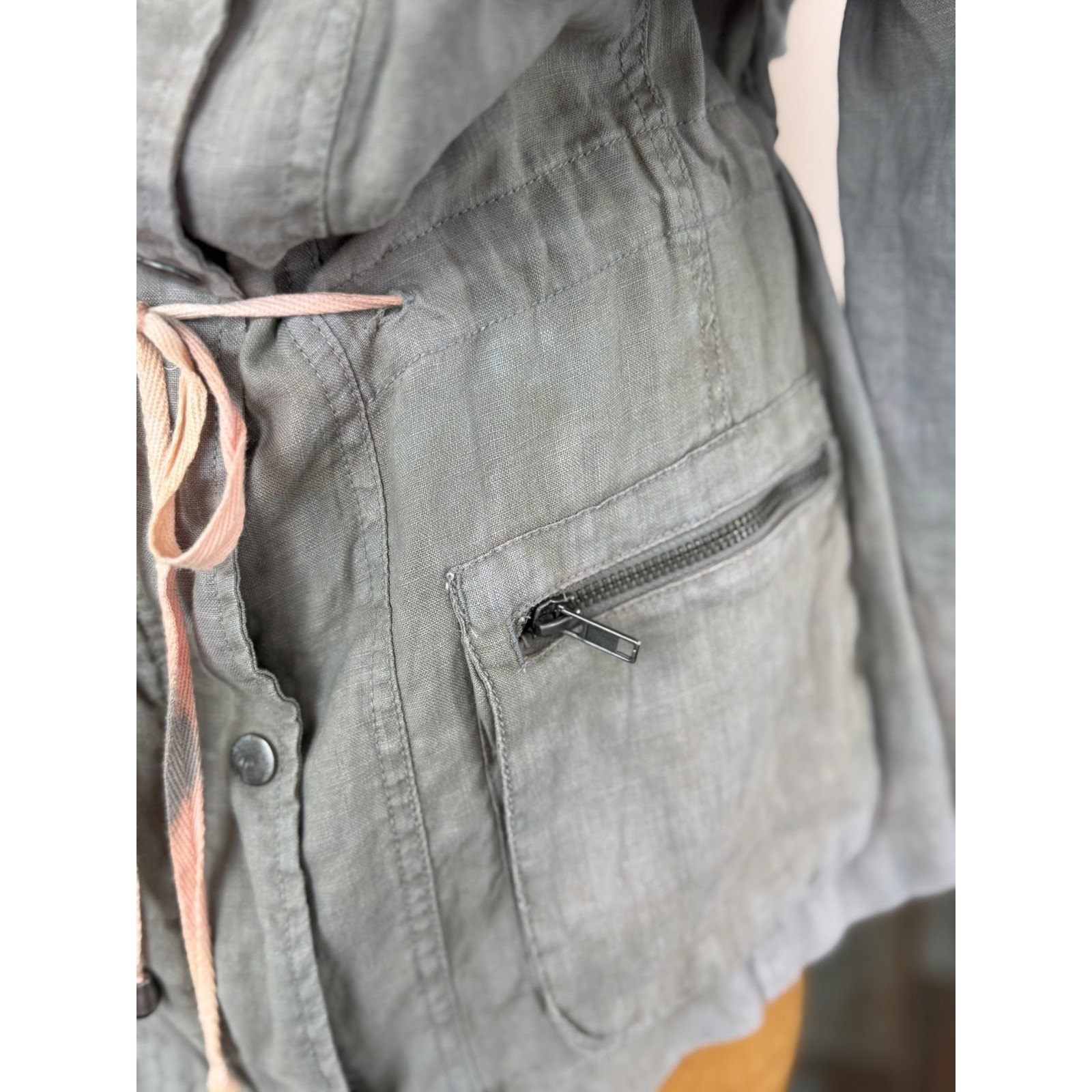 100% Linen Utility Jacket Size L – Drawstring Waist Bird Patch One of a Kind