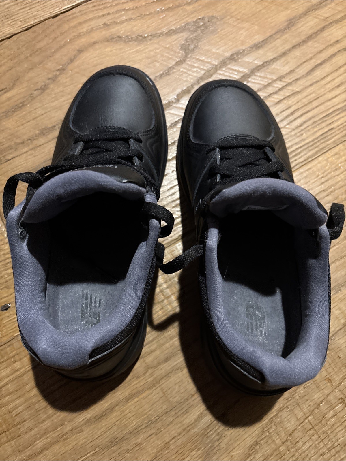 New Balance 813 Black Walking Shoes Size 8.5 Women, 7 Men WW813BK Classic EUC