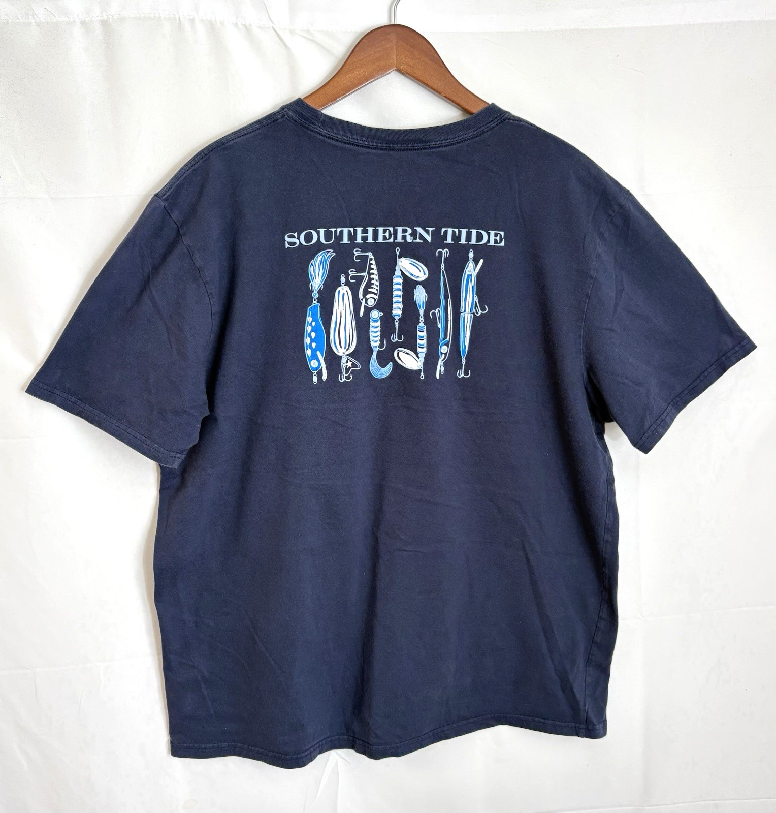 Southern Tide Men’s Size XL Fishing Lure Graphic Blue Short Sleeve T-Shirt Tee
