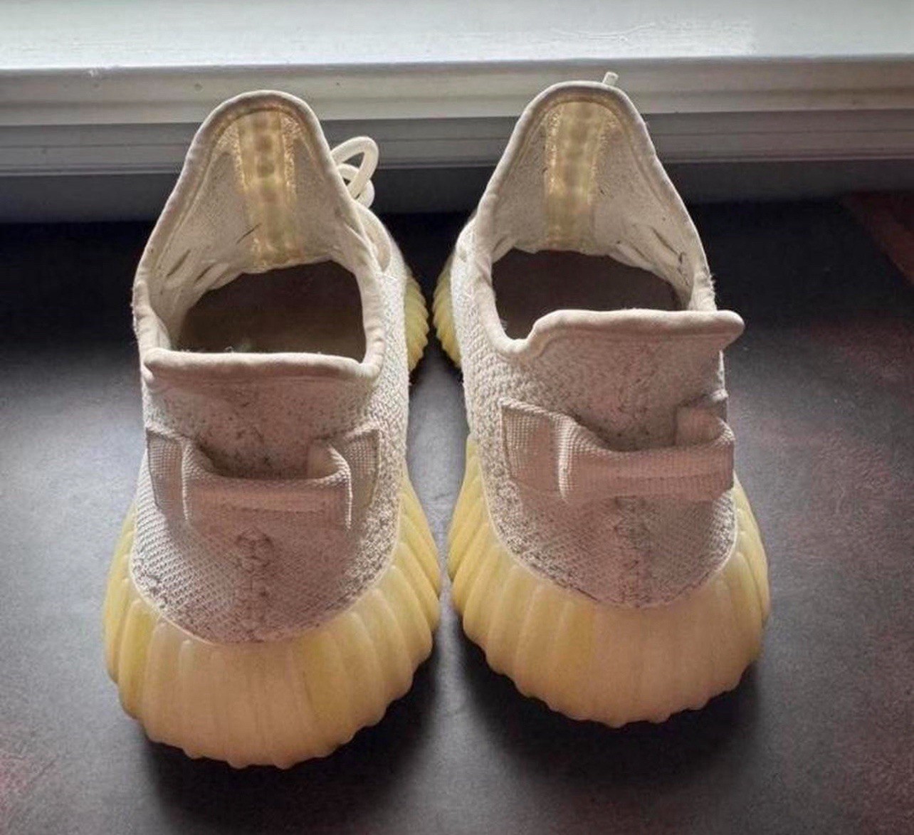 YEEZY Boost Men’s Low Top Lace-Up Athletic Sneakers White/Cream