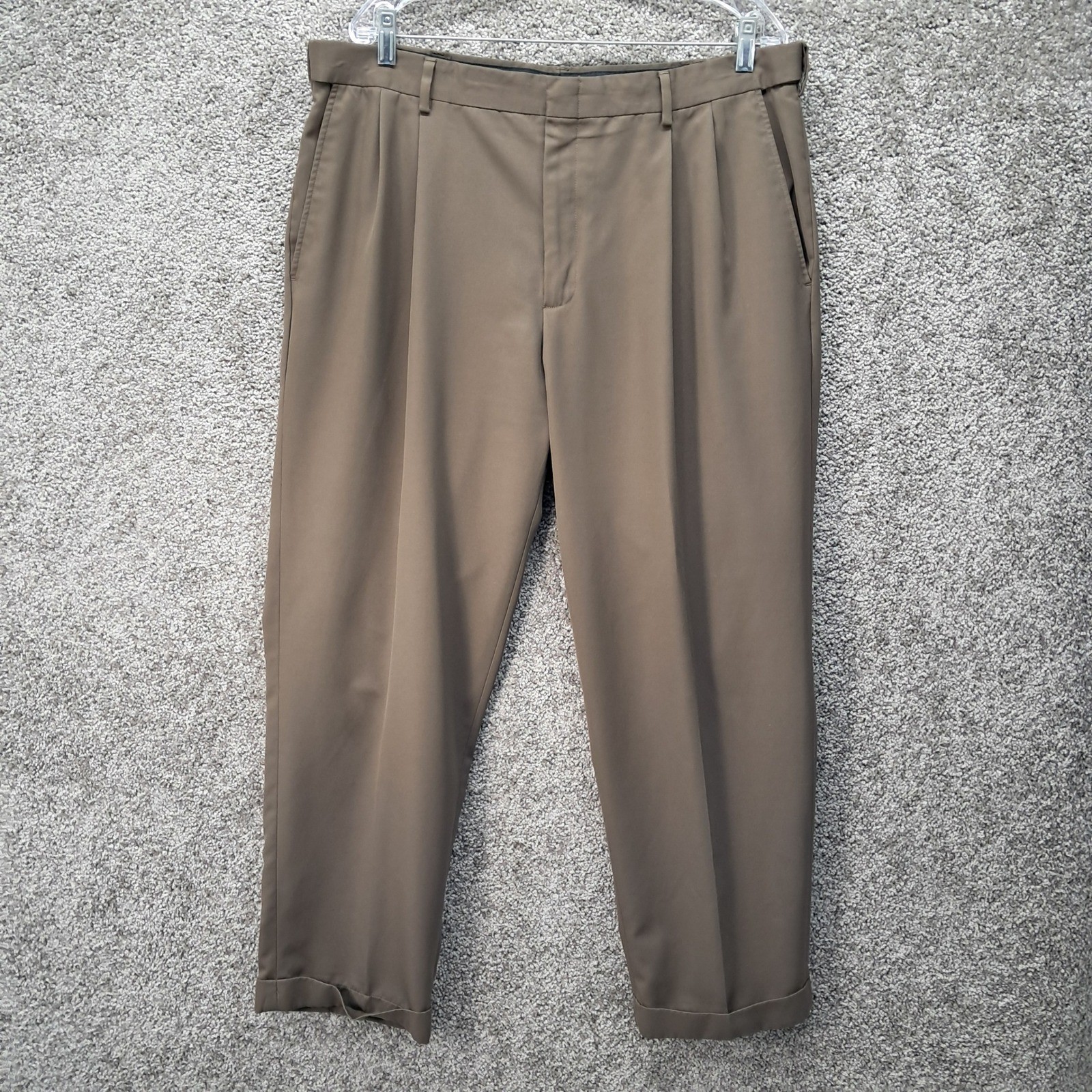 Haggar Mens Pleated Dress Pants Brown 38×30 Cuffed Trousers WPL 386