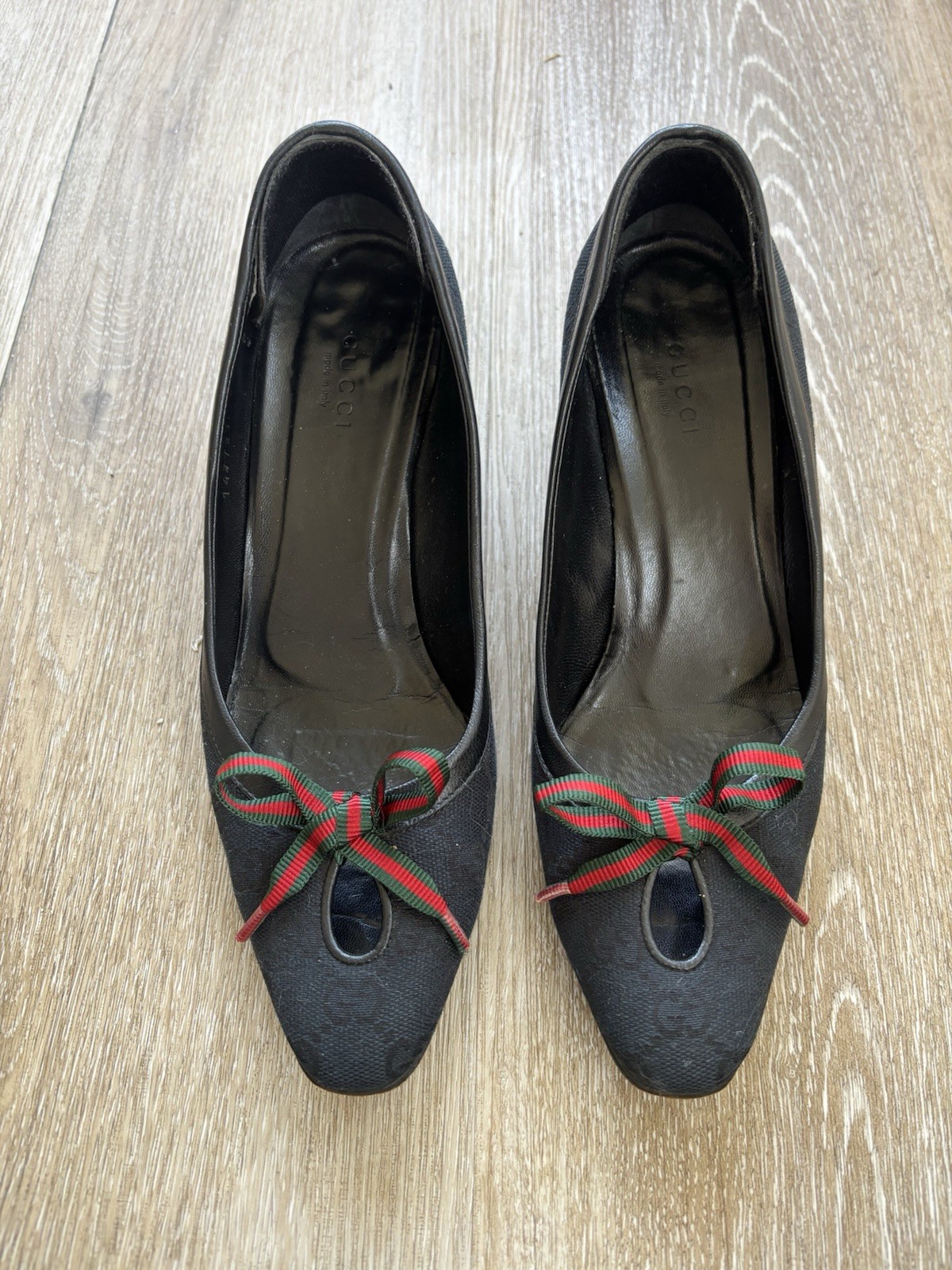 Authentic GUCCI Classic Black Monogram High Heels Pumps Sz 37C
