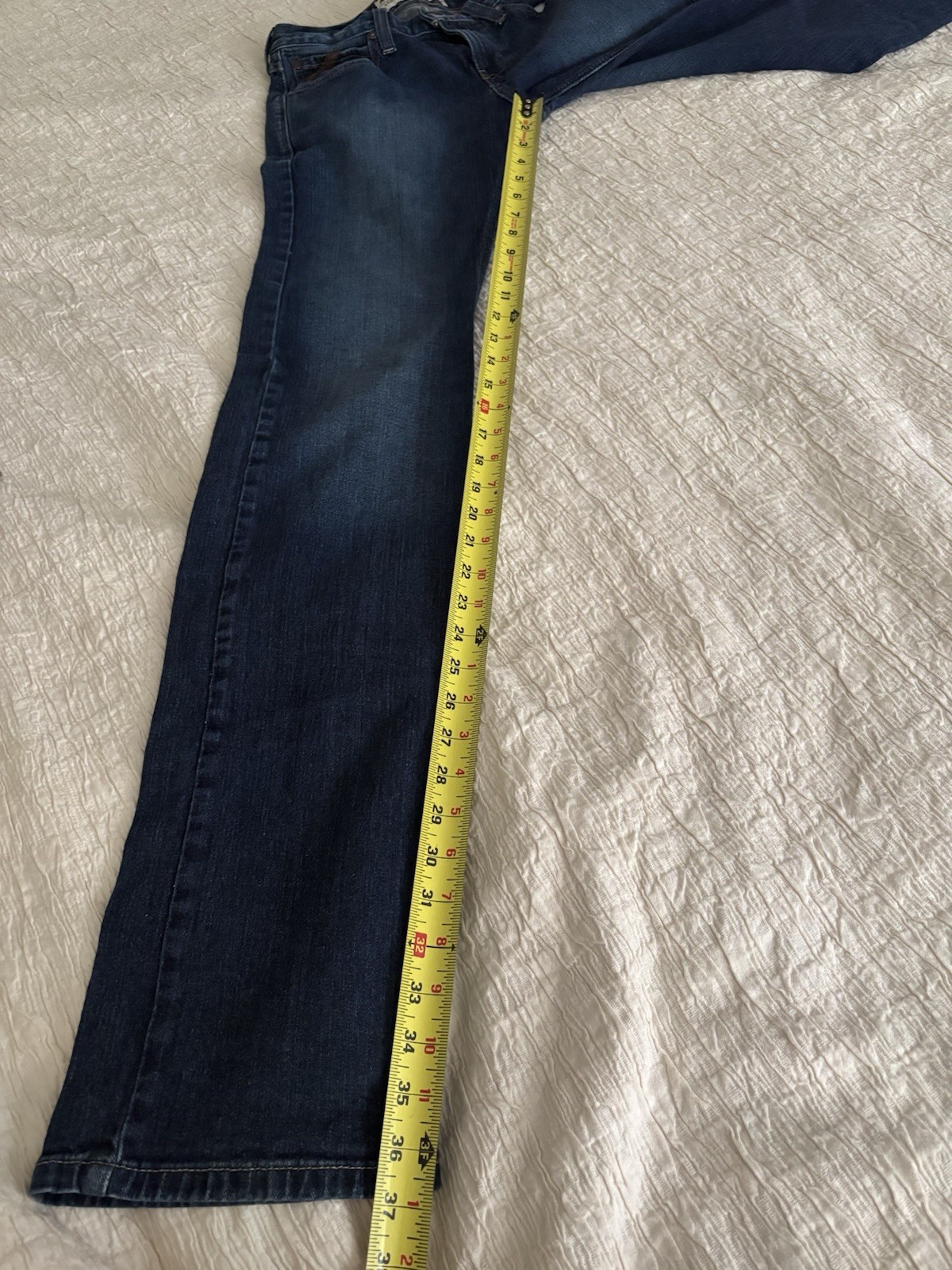 Ariat Legacy Men’s Slim Fit Straight Leg Blue Dark Wash Denim Jeans 5-Pocket M7