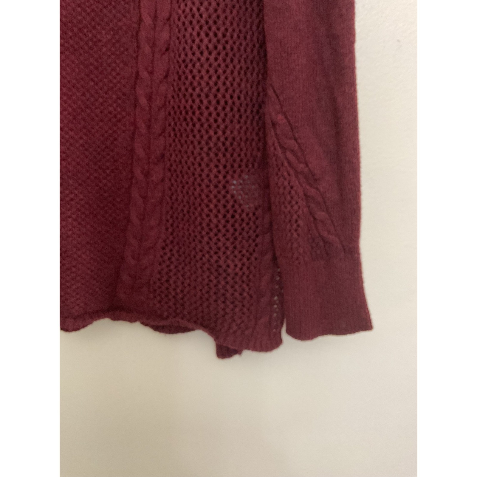 American Eagle Outfitters Sweater Medium Burgundy Cable Knit Pullover LS