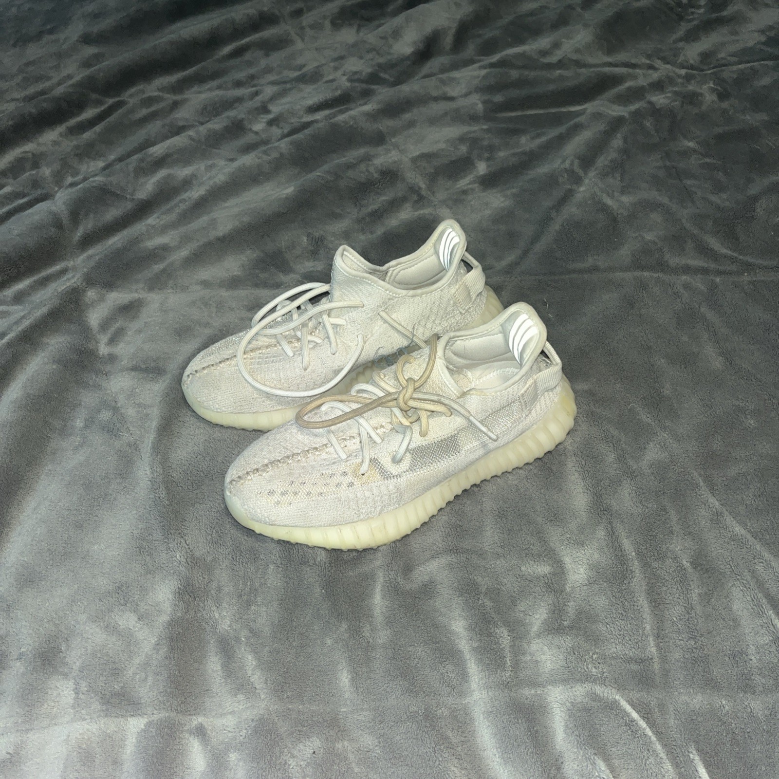 Yeezy Boost 350 Bone Size 6 1/2