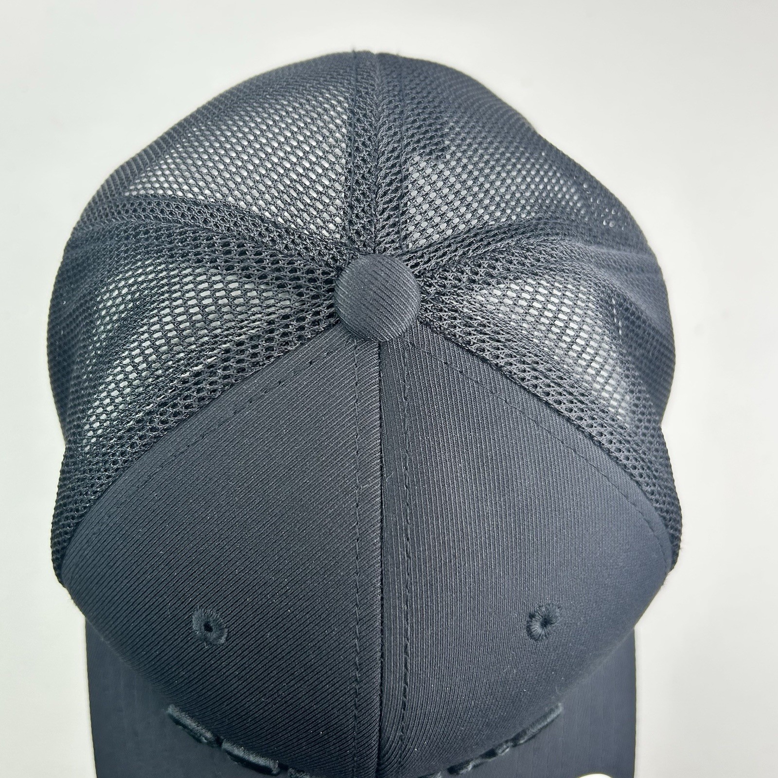 Celsius Trucker Hat Cap Black Men’s OSFM Snapback NWT CapAmerica Flexfit Yupoong