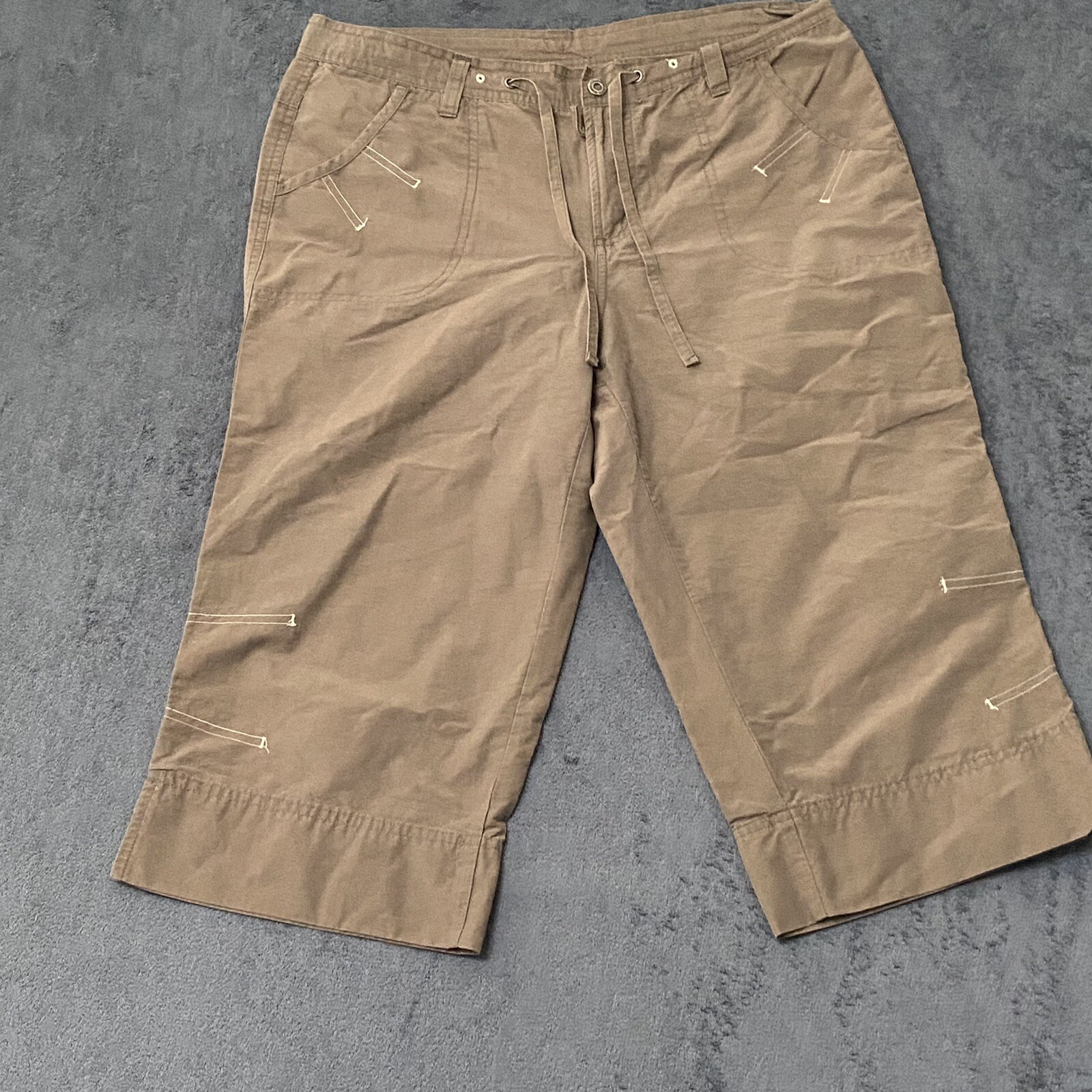 Columbia Pants Womens S 18 in Brown Arch Cape II Clamdigger Capri Outdoor Hiking