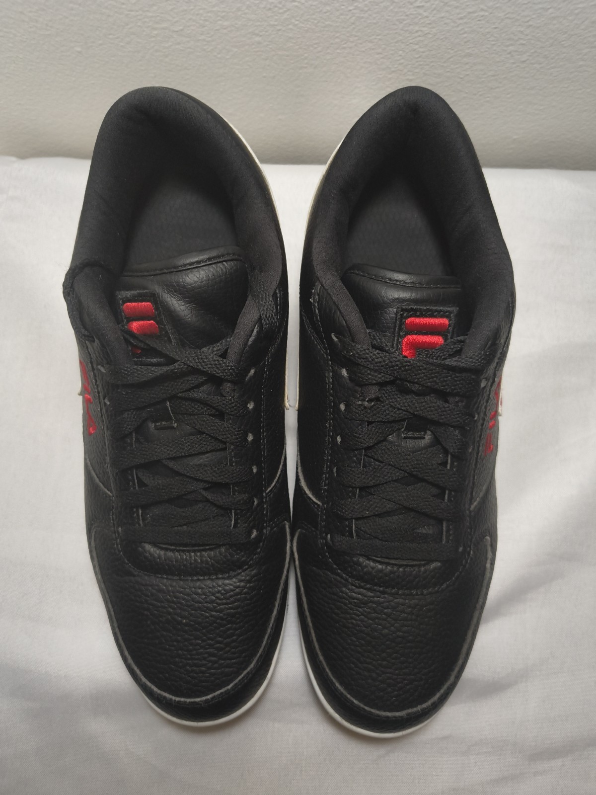 Fila A-Low Top Black Red White Sneakers Size 11.5 Men’s Basketball Shoes (Used)