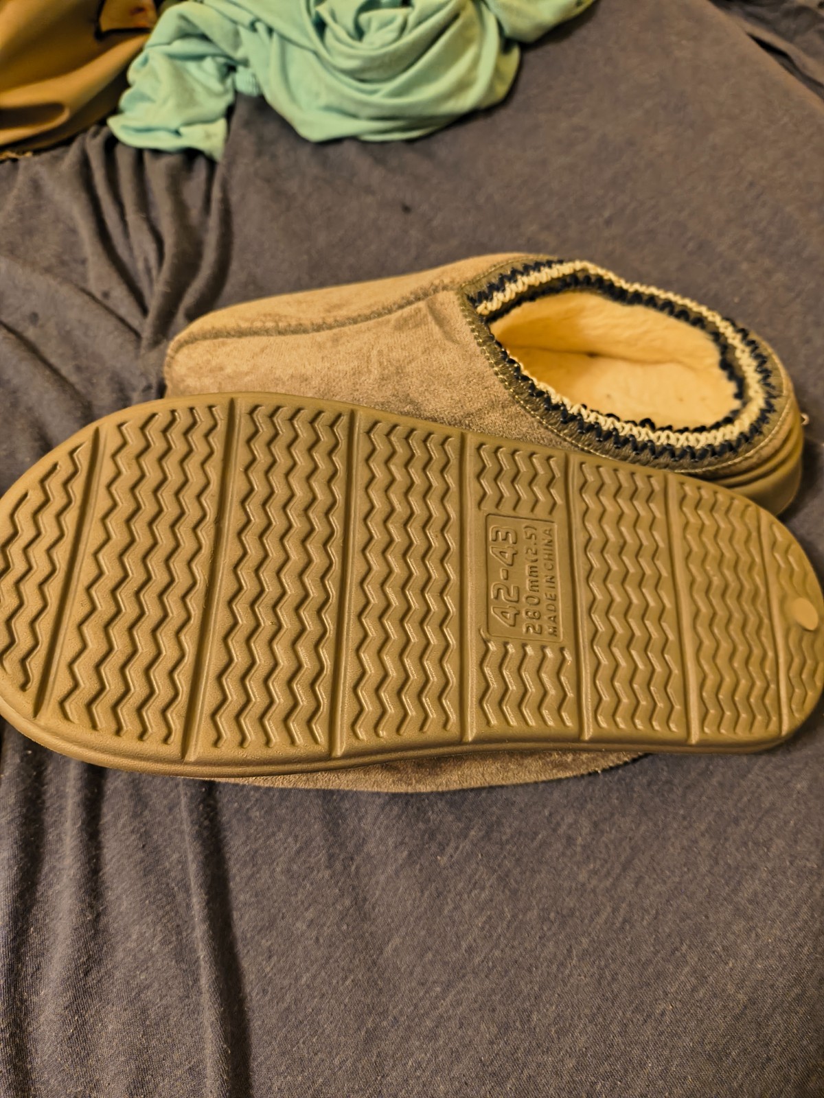 Platform Slippers Size 10 in Beige or Grey
