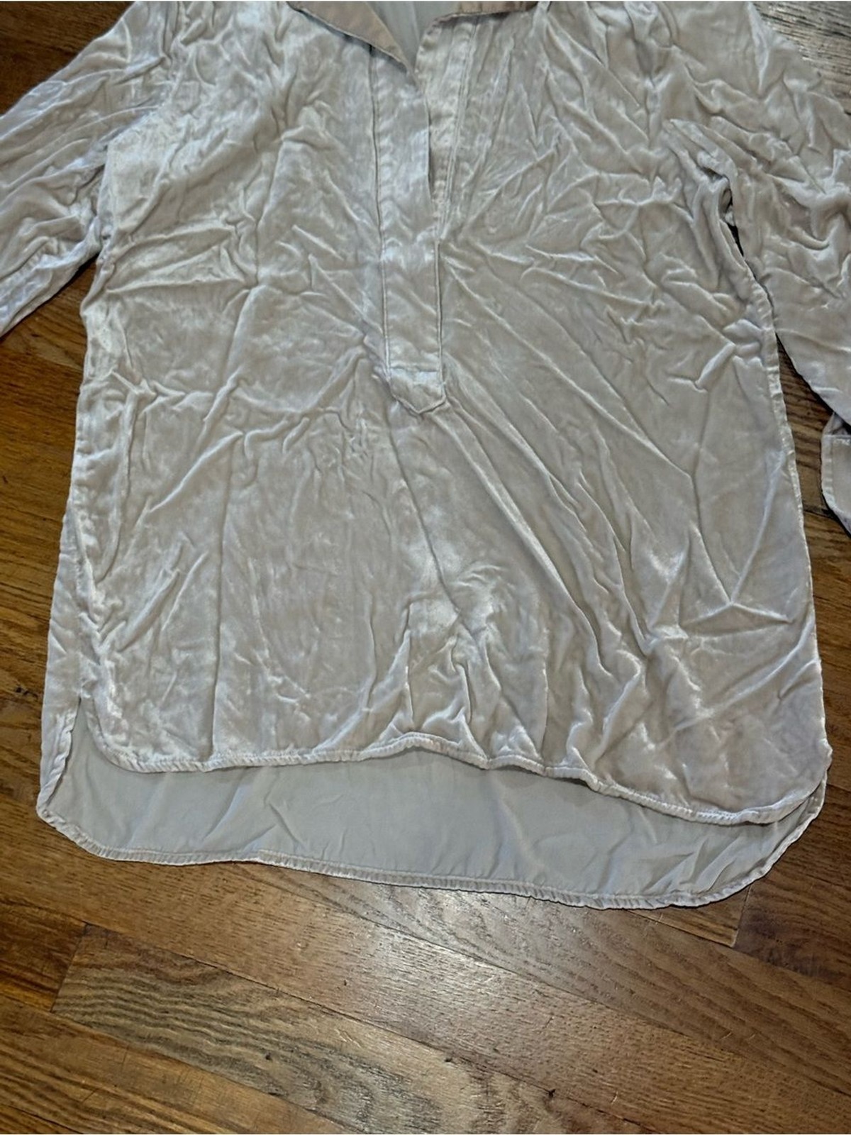 Sundance Beige Crushed Velvet Top Size S
