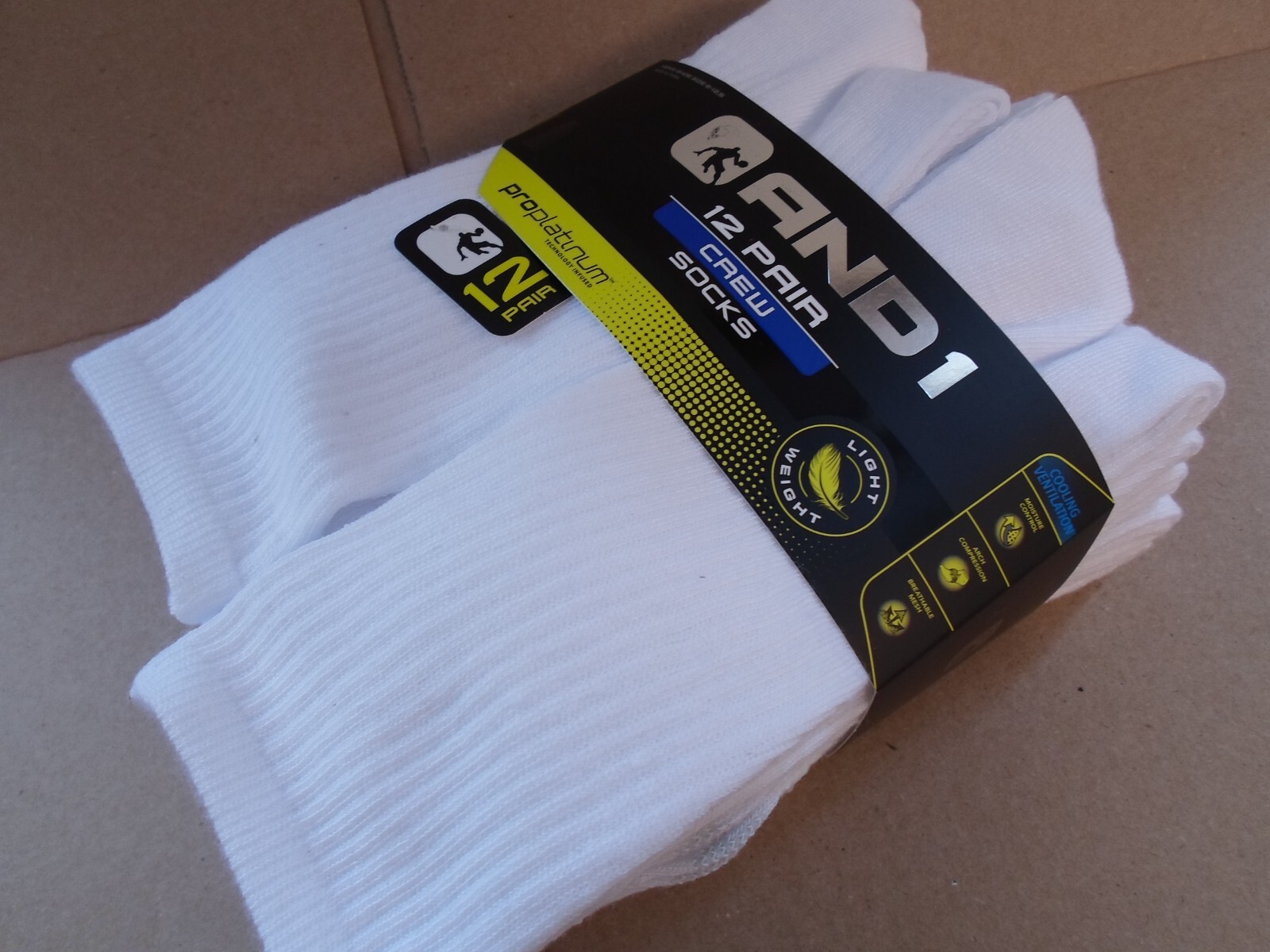 LIGHTWEIGHT STYLE AND1 White 12 Pair ProPlatinum Crew Socks w Arch Compression