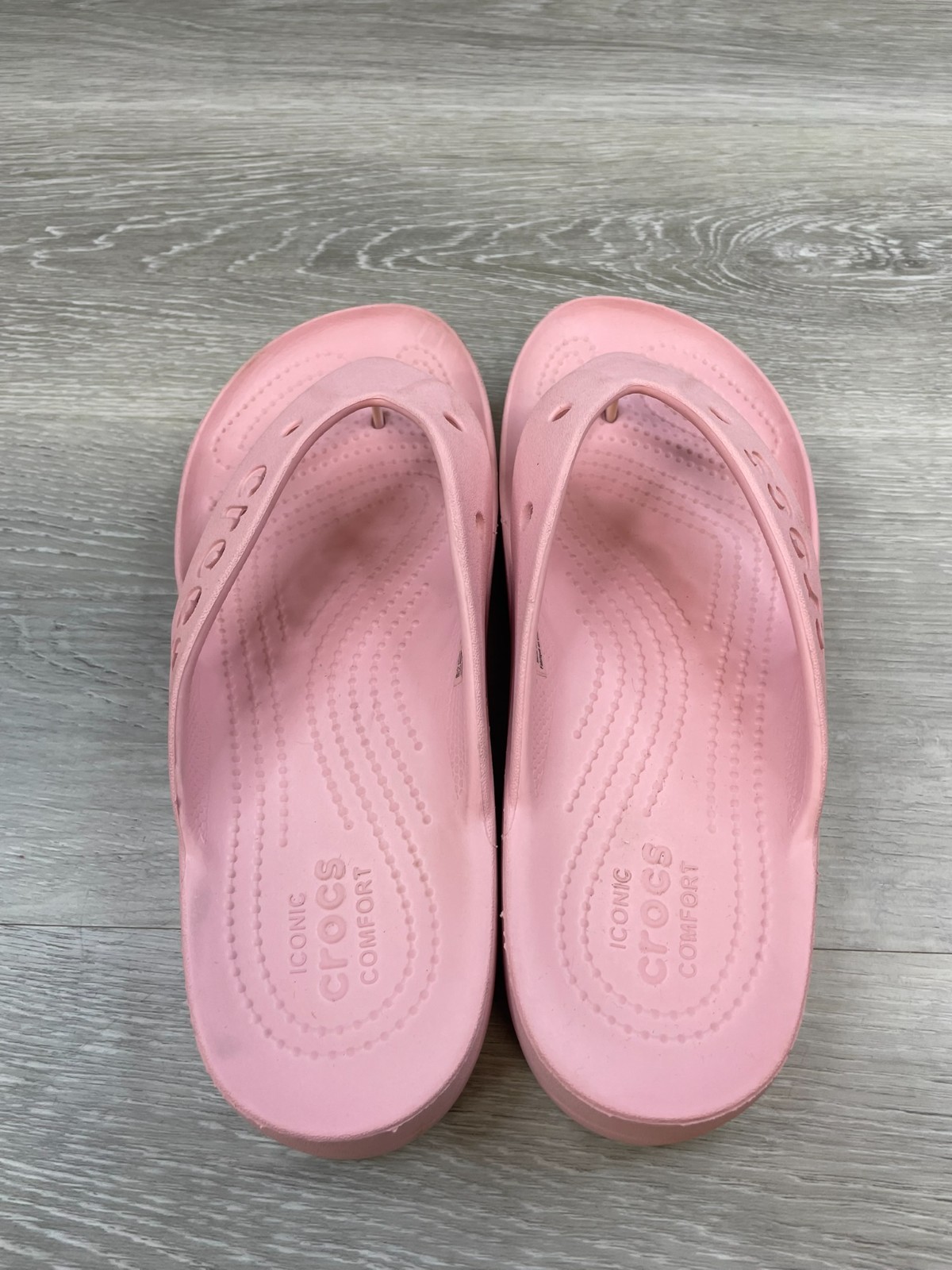Crocs Baya Women’s Sandals Platform Flip Flop Thong Slip-On Rubber 8 Pink Shoes