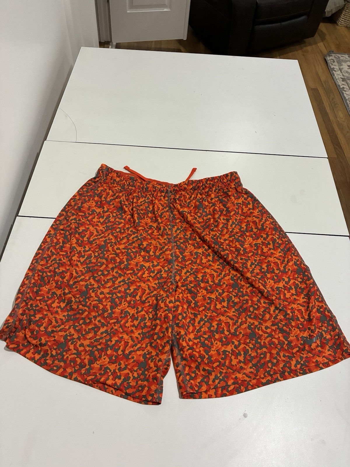 Nike Shorts 2XL Orange Camo 10″ Inseam Running Club Training Sports Retro Hoops