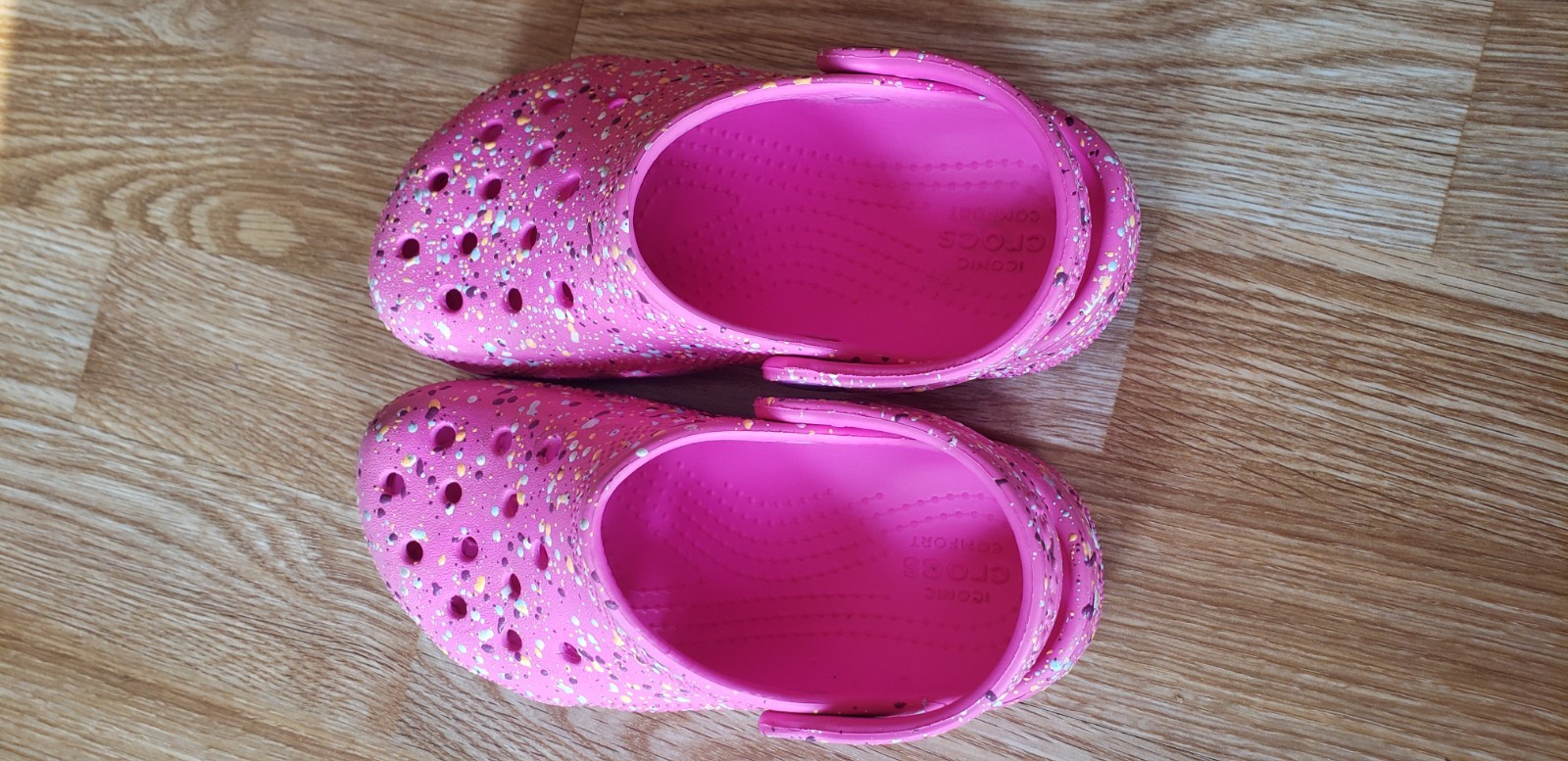 Crocs Pink Multi Splatter Paint Classic Clogs, Kids Size C 11