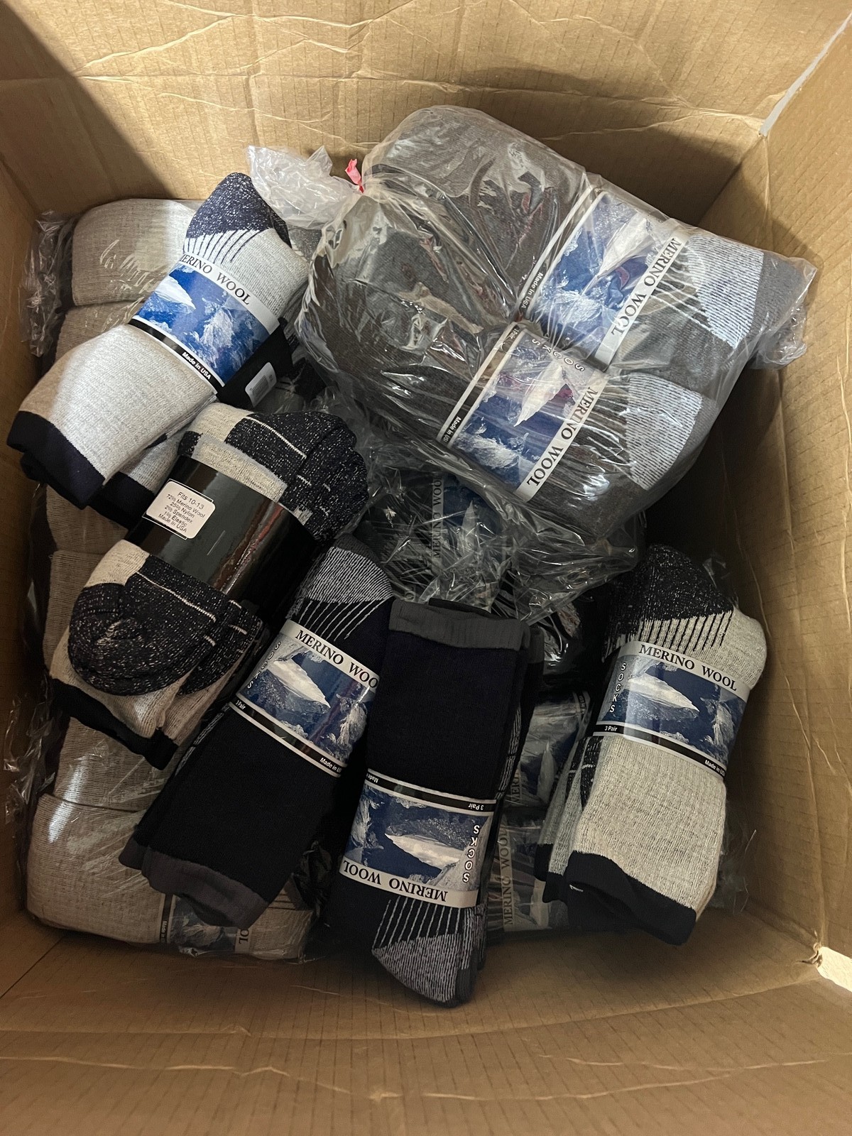 72% Merino Wool Men’s MADE IN THE USA WARM HD Thick Hiking Socks 3 Pair Sz 10-13