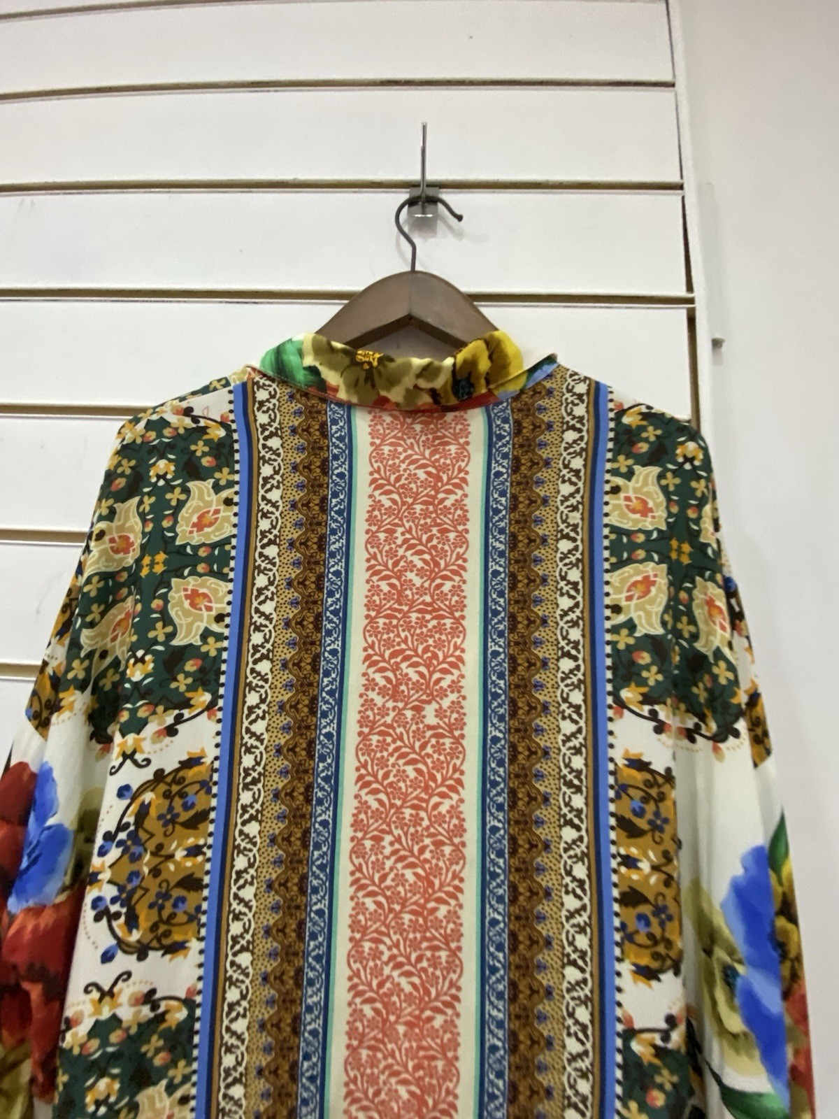 FARM Rio de Janeiro Multicolour Floral Collared Tie Neck Tassel Blouse size M