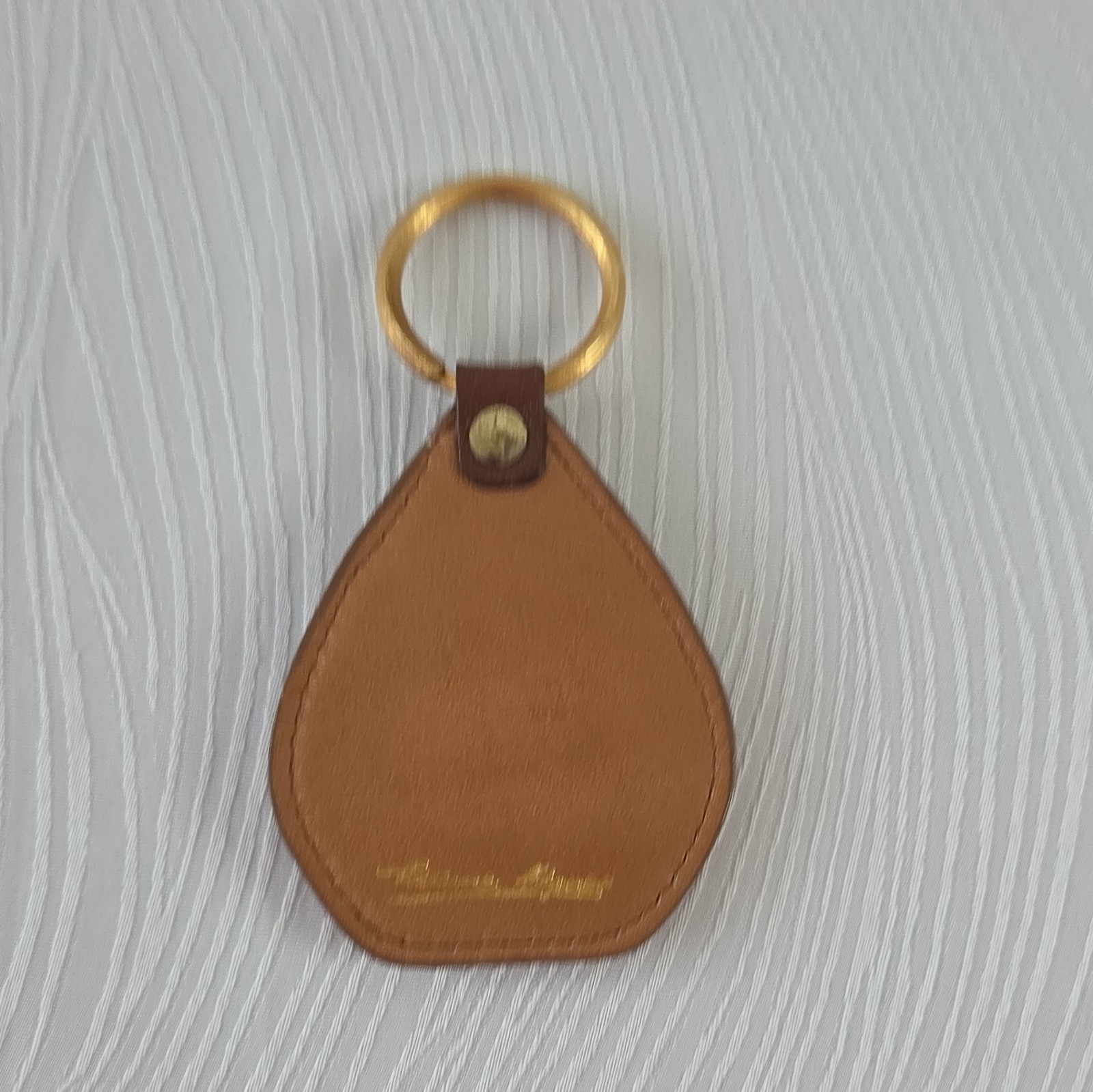 Vintage Etienne Aigner Brown Leather Key Chain w/ Gold-Tone 3 × 2 1/2 In