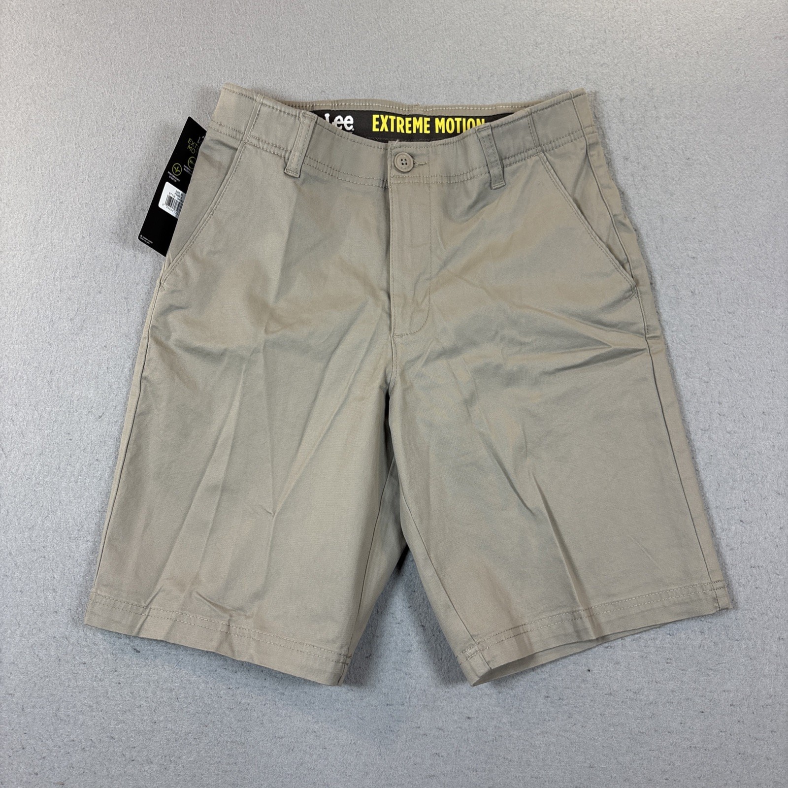 Lee Extreme Motion Cargo Shorts 30 Flex Waistband Performance Stretch New NWT