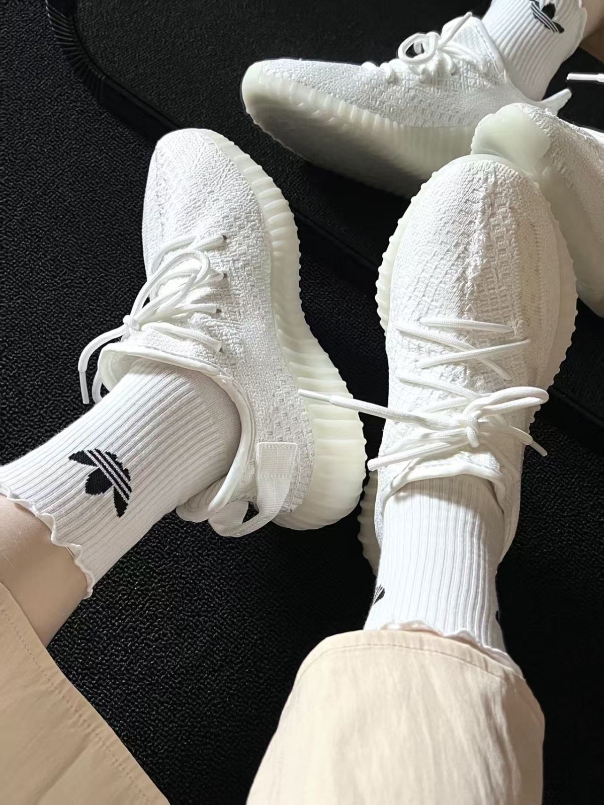 Adidas Yeezy 350 V2 Boost White Ice Cream Low-top Mesh Breathable Men’s Sneakers