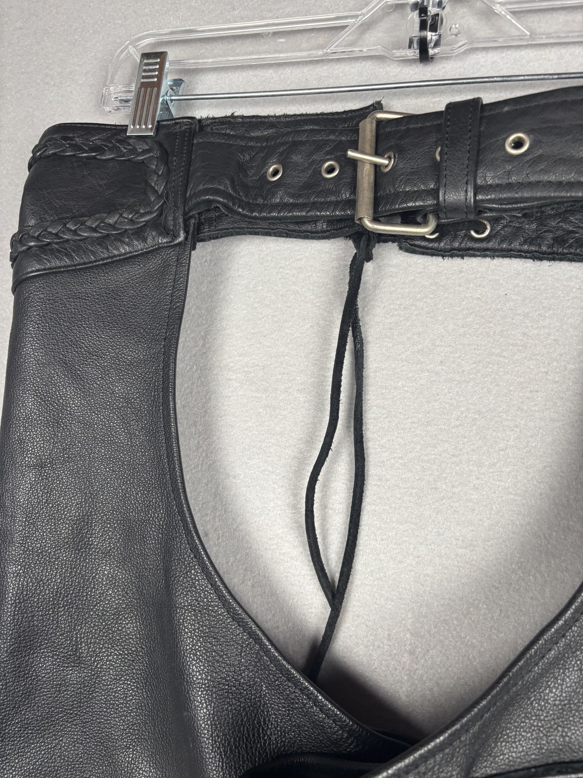 MOB Classic X4 Leather Chaps Womens Medium Biker Motorcycle YKK Zip Collection