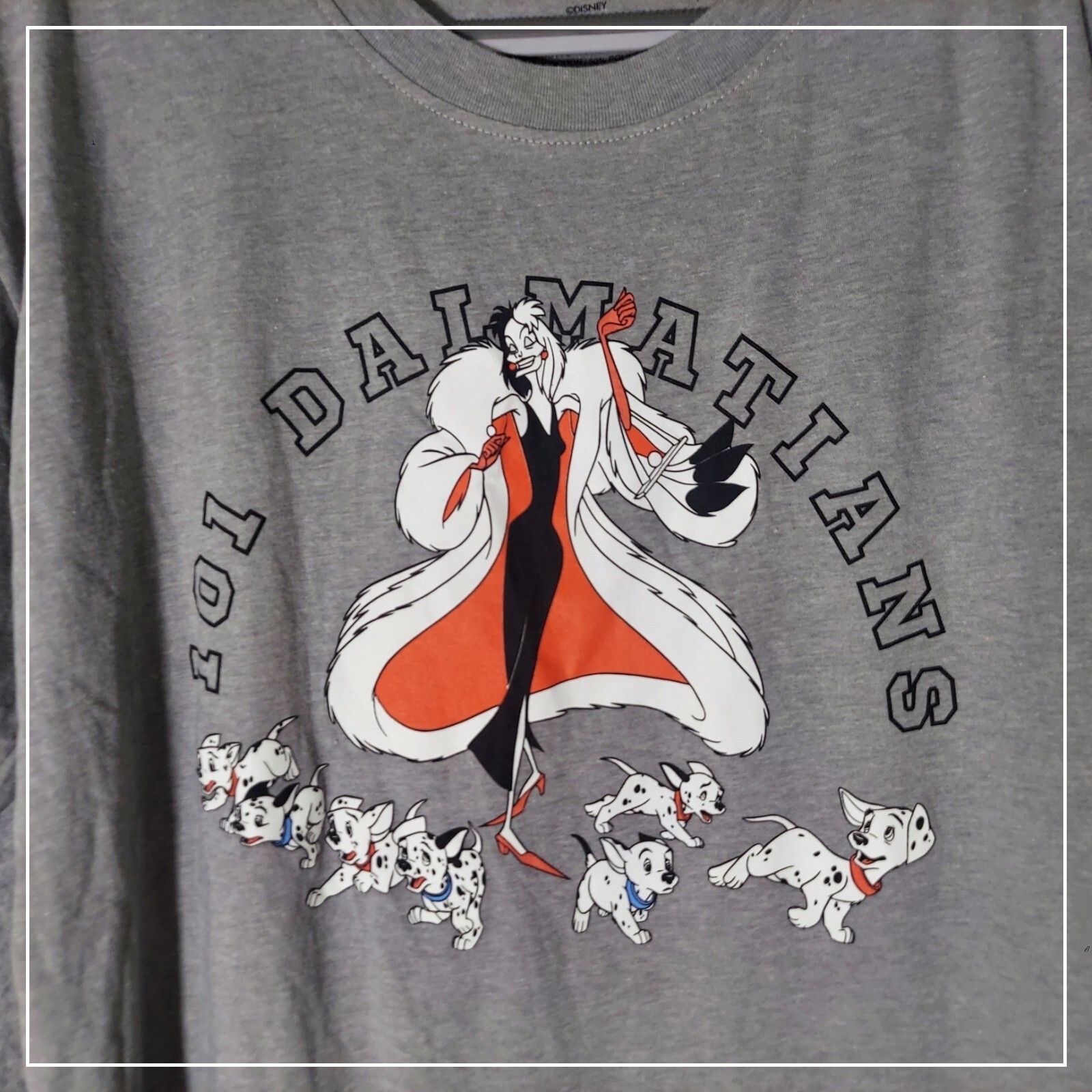 Disney Womens Gray Cruella Puppies 101 Dalmatians Tee Lightweight Short Sleeve