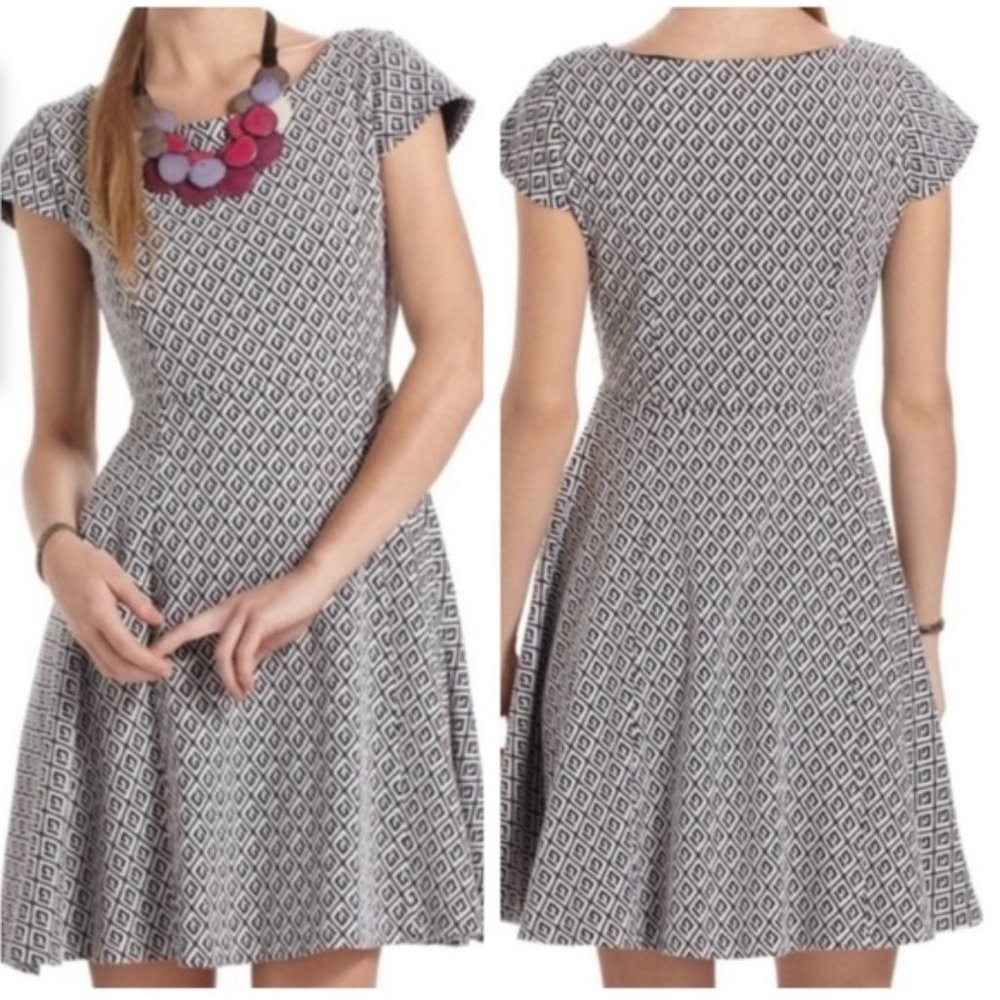 Anthropologie Maeve Womens Size 0 Fit / Flare Dress Black & White Casual Dressy