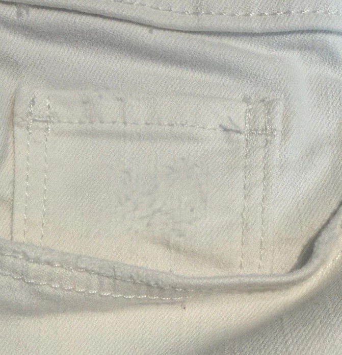 LOFT White Girlfriend Jeans 32 Sz 14 Preppy Classic Capsule Trendy College City