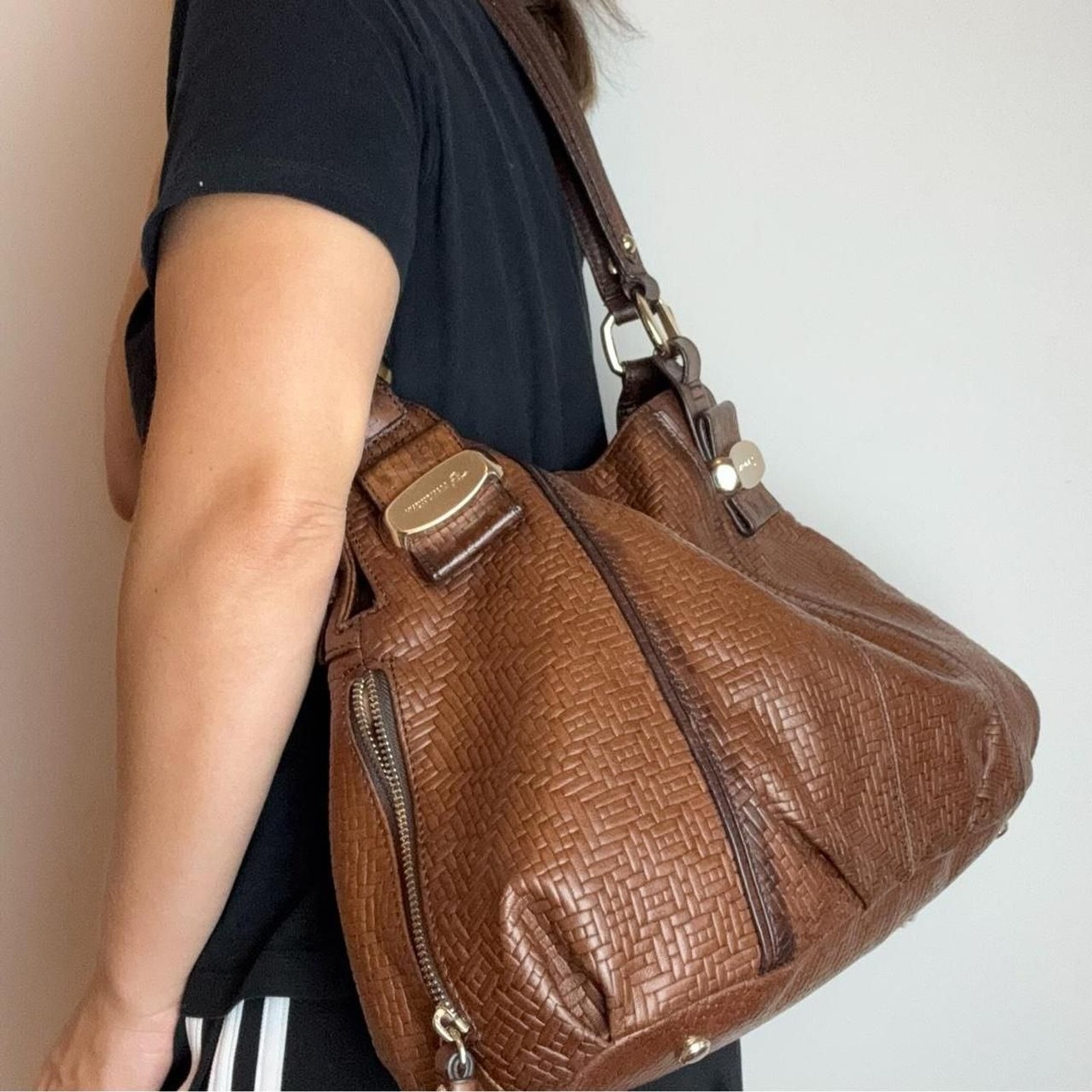 B. Makowsky Vintage Y2K Brown Leather Slouchy Hobo Bag with Gold Hardware