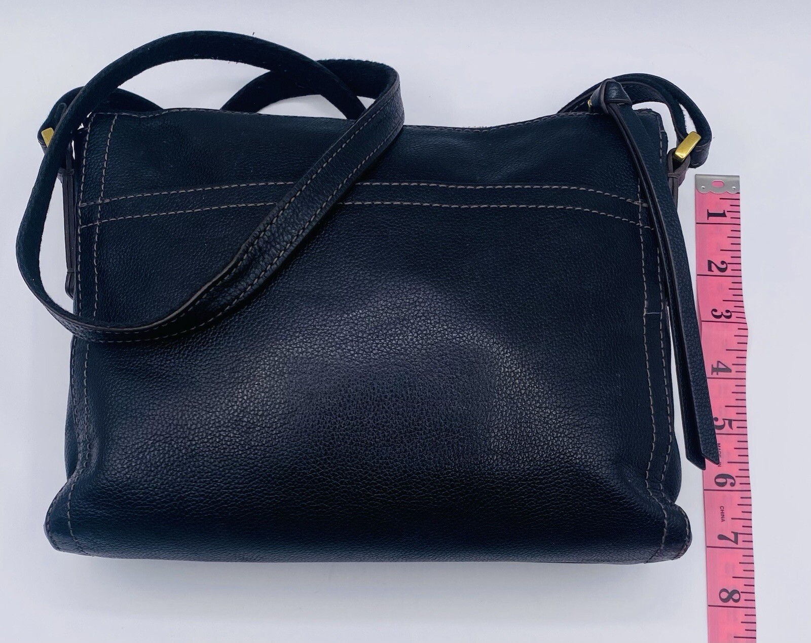 Fossil Fiona Black Pebbled Leather Thin Adjustable Crossbody Bag Front Pocket
