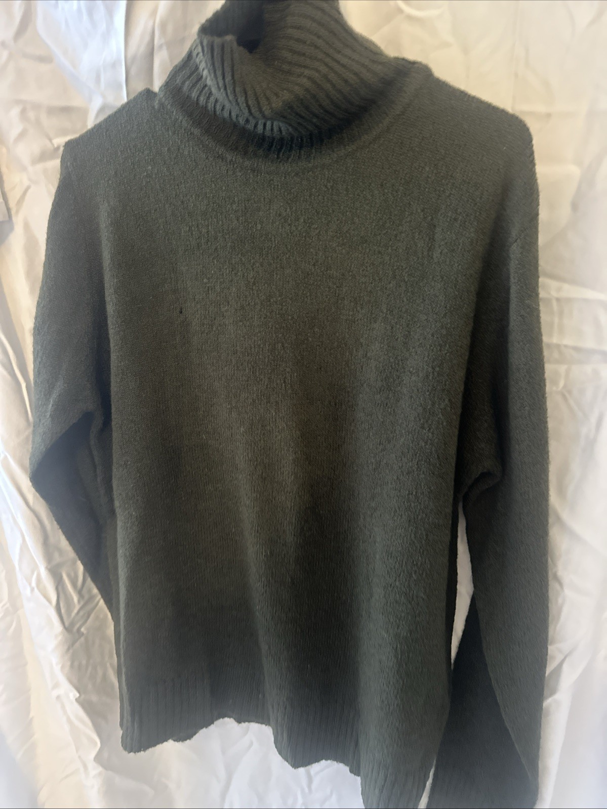 Carolyn Taylor Essentials Womens Olive Green Marl Turtleneck Sweater Medium
