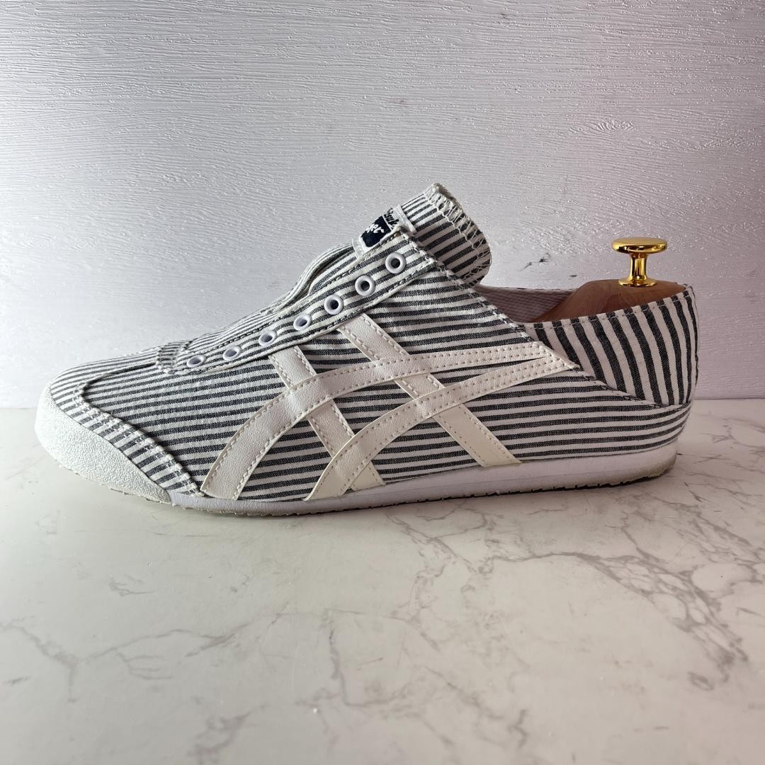 Onitsuka Tiger Mexico 66 Slip-ons 9