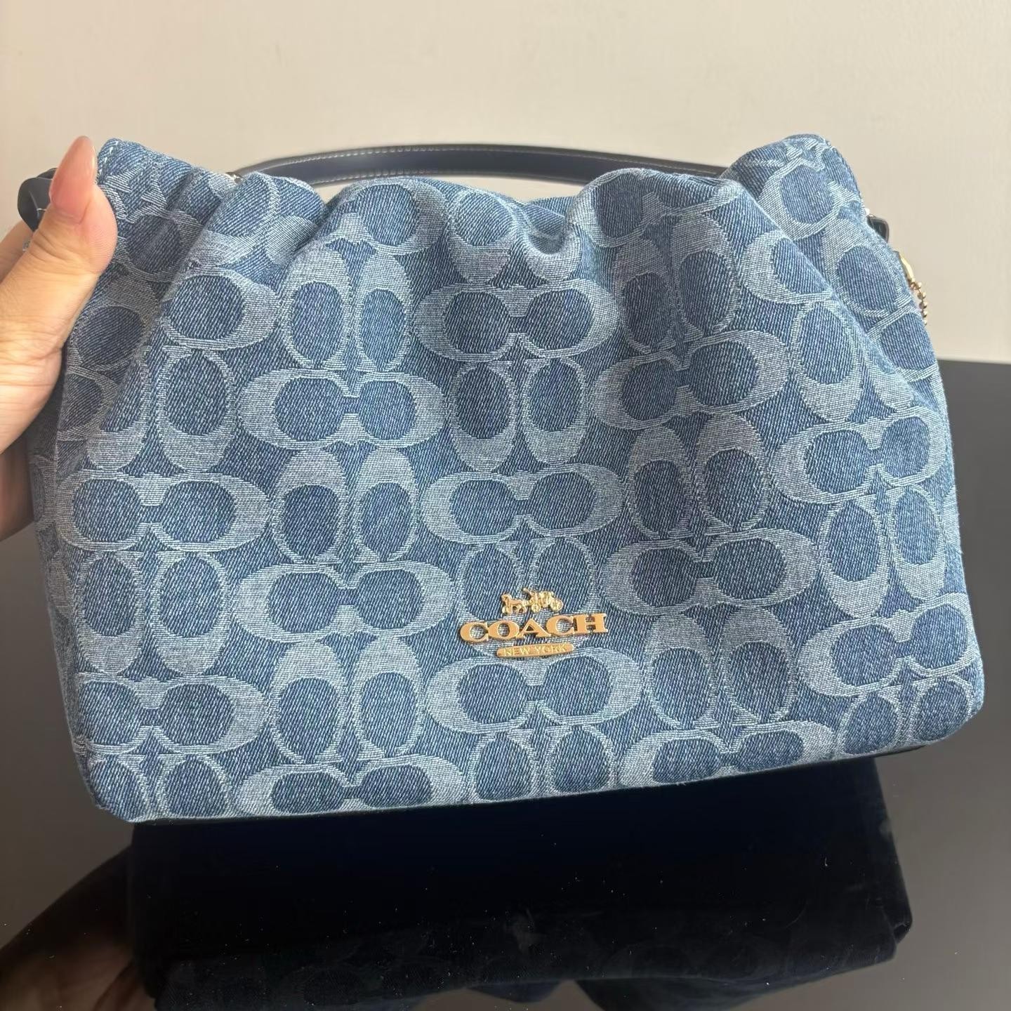 COACH Faye Drawstring Bag In Signature Denim Blue CDB94 F/S JP [DDP]