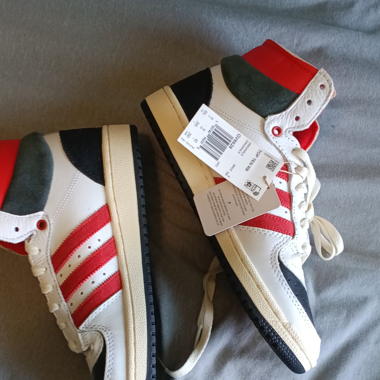 adidas Men’s Mid Top Lace Up Athletic Sneakers White/Red/Black Rubber Sole