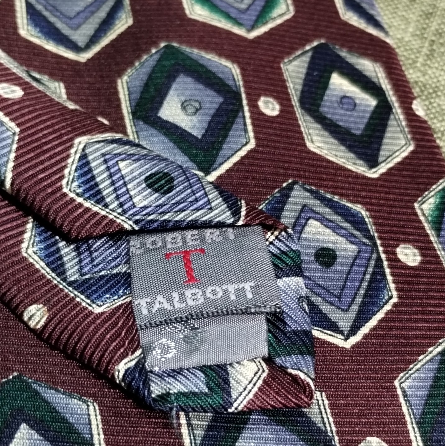 Robert Talbott Silk Geometric Tie Burgundy Blue Green White Classic 57″-60″