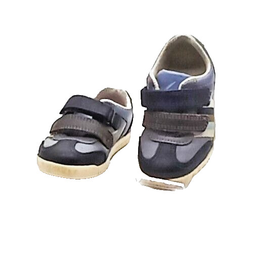 Clarks Boys Wallabee Shoe Sneaker Size 5 W Hook & Loop Leather Uppers Stripes