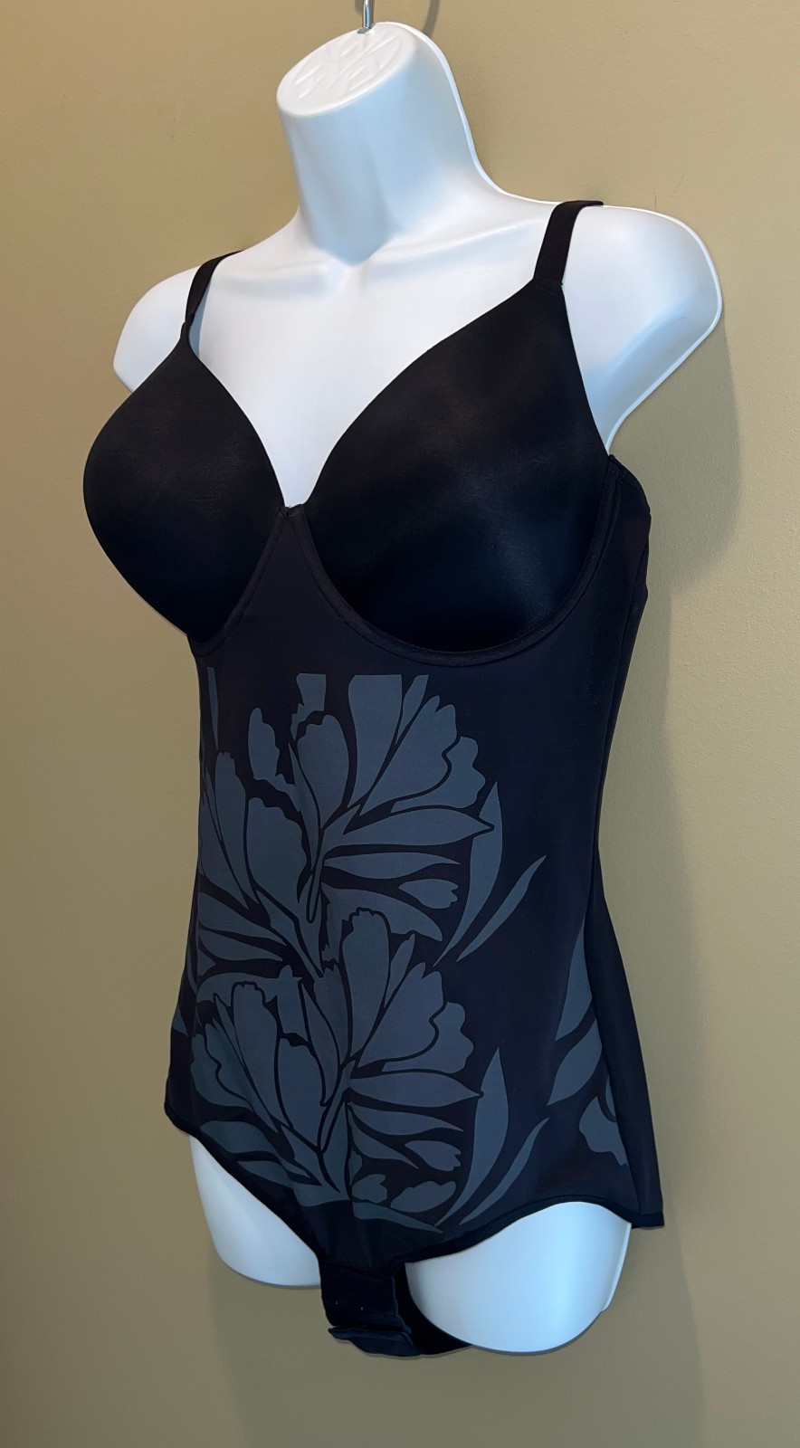 Maidenform FLS075 FitSense Extra Firm Shaping Underwire Bodysuit, Black , Sz 2XL
