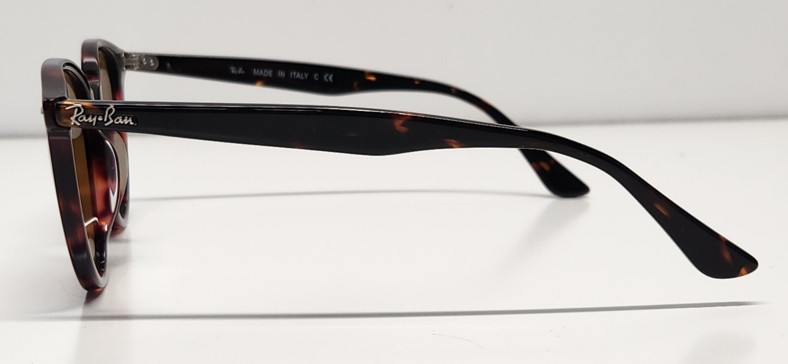 Ray-Ban Sunglasses Unisex Polished Light Havana Brown Oval 53mm 710/73