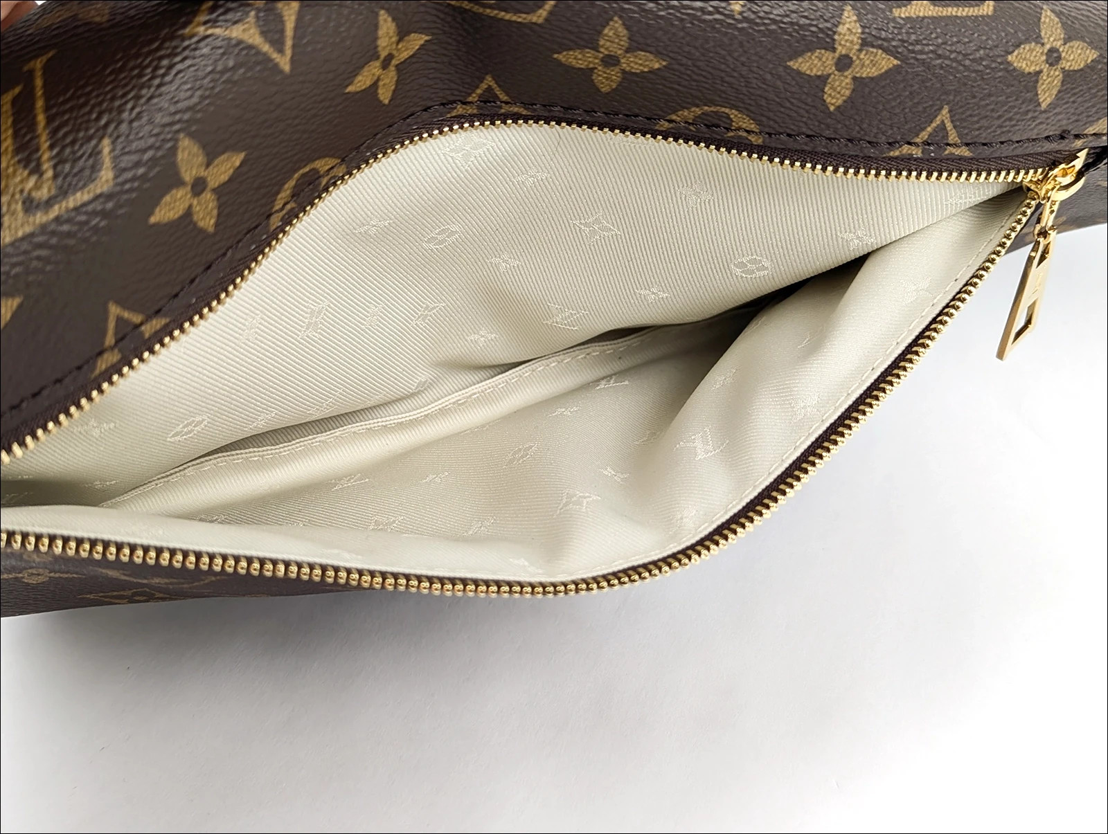 Authentic LOUIS VUITTON High-Rise Monogram Bum Bag M46784 Waist Pouch W/ Box