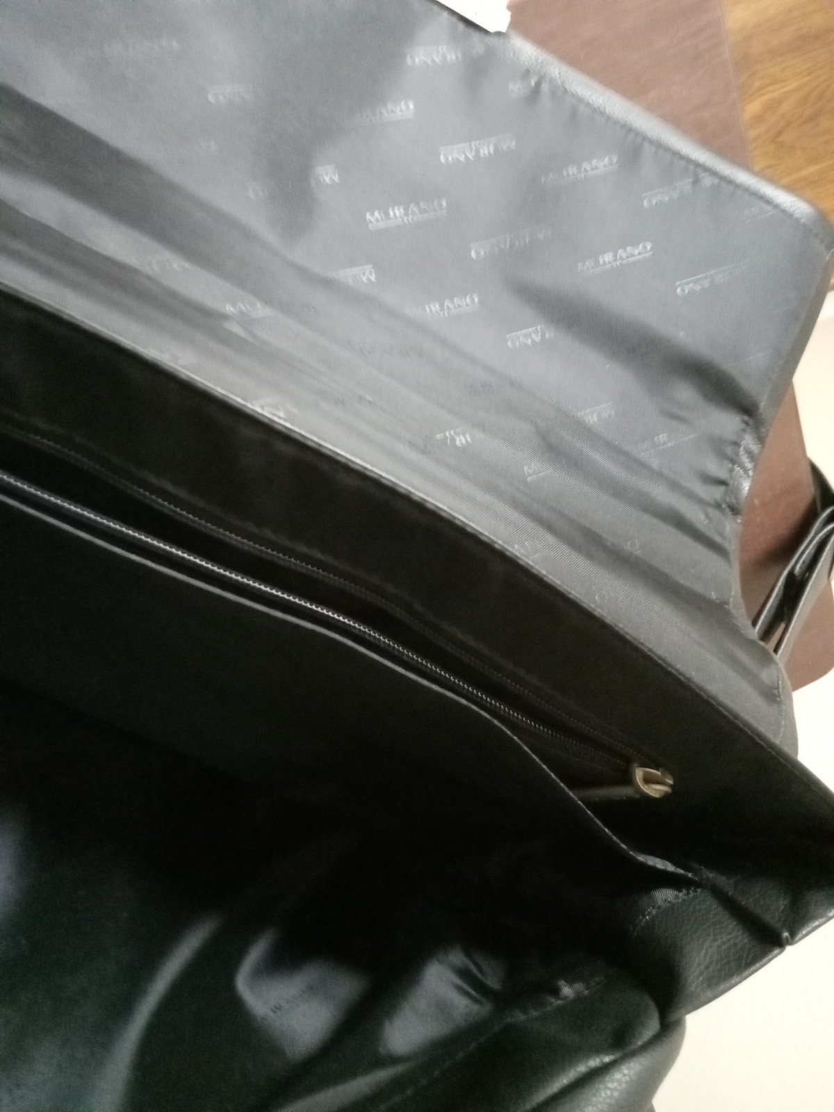 Murano Black Leather Portfolio Laptop Briefcase Shoulder Bag