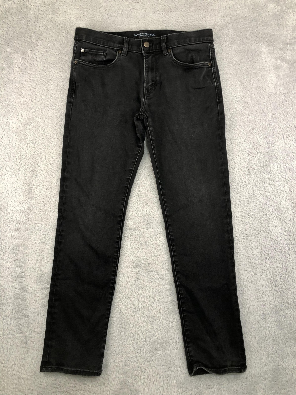 Banana Republic Jeans Mens 32×30 (Tag 31×30) Black Traveler Slim Fit