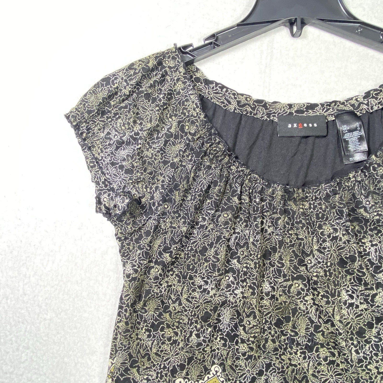 Axcess Liz Claiborne Two Tone Boho Top Women’s L Floral Lace Medallion Print
