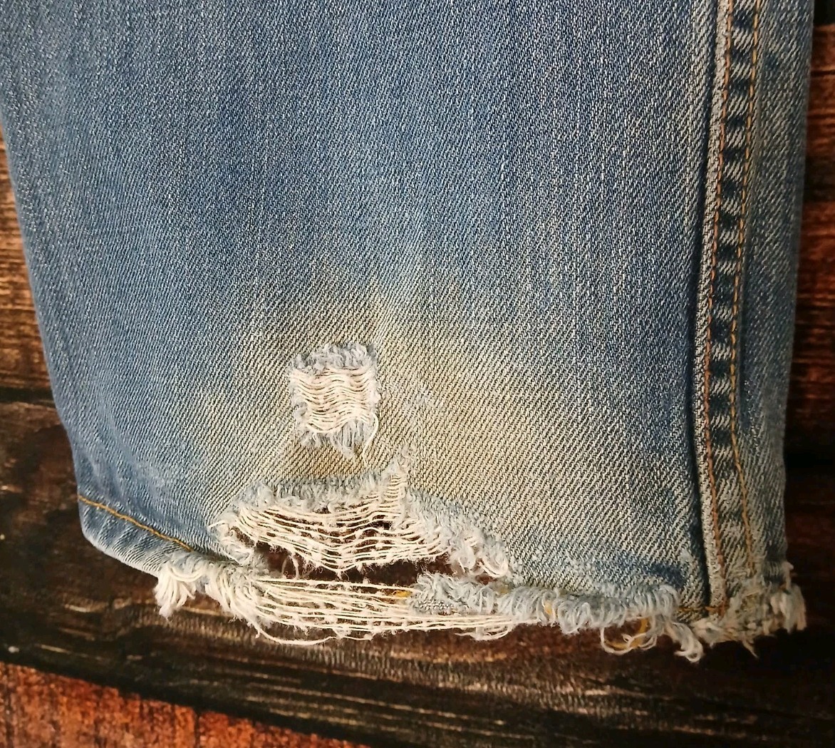 Levis UK Vintage Jeans 501 Button Fly 28X30 Distressed 100% Cotton Blue Denim