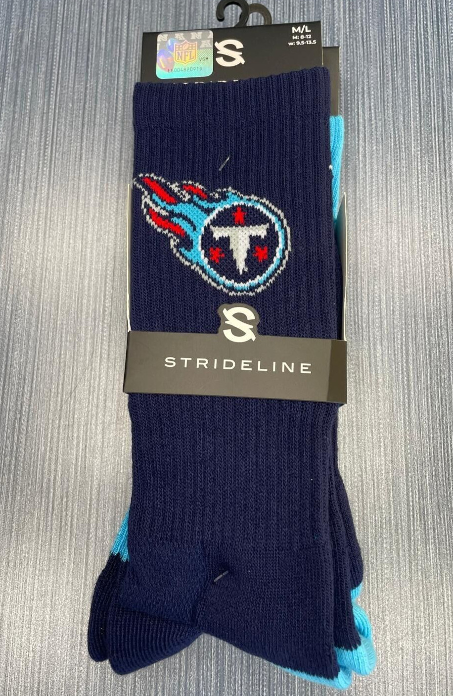 2 Pair x Tennessee Titans Strideline Socks 1 Pair Each Color As Shown M/L 8-12