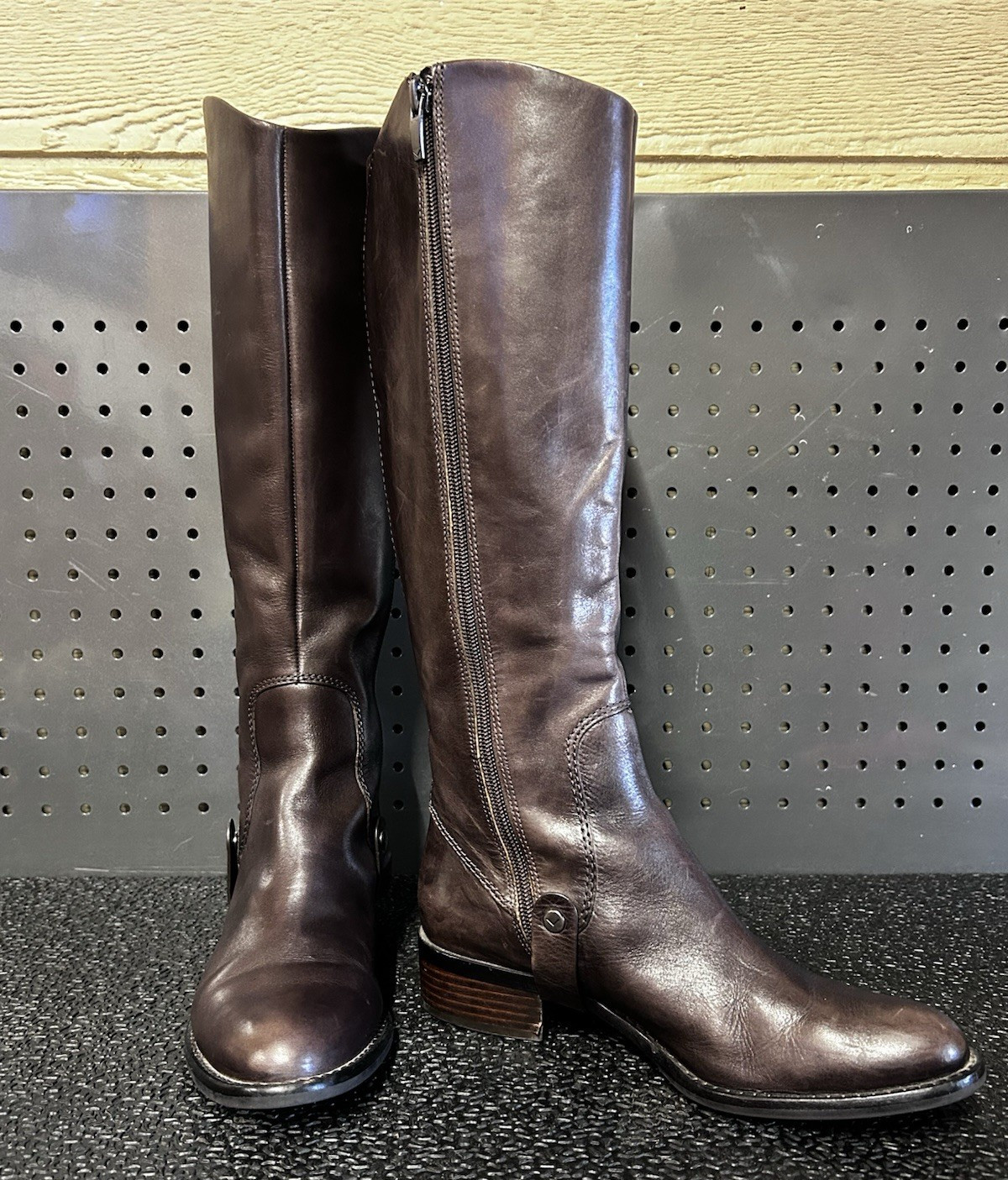 Via Spiga Women’s US 7 Brown Leather Knee-High Riding Boots Round Toe Zip