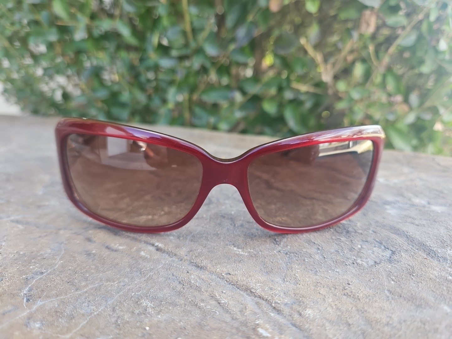 Hugo Boss Women’s Burgundy Red Sunglasses HB11884 62-15-115mm Made In Italy