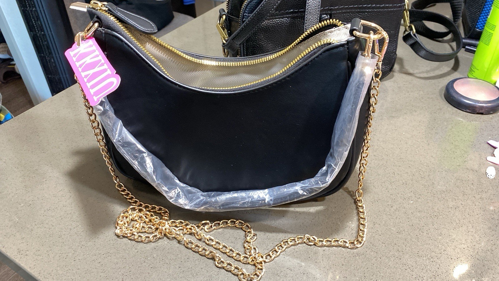 VIVI Women’s Black Crescent Shoulder Bag, Zip Closure, Gold Chain, Detach Strap