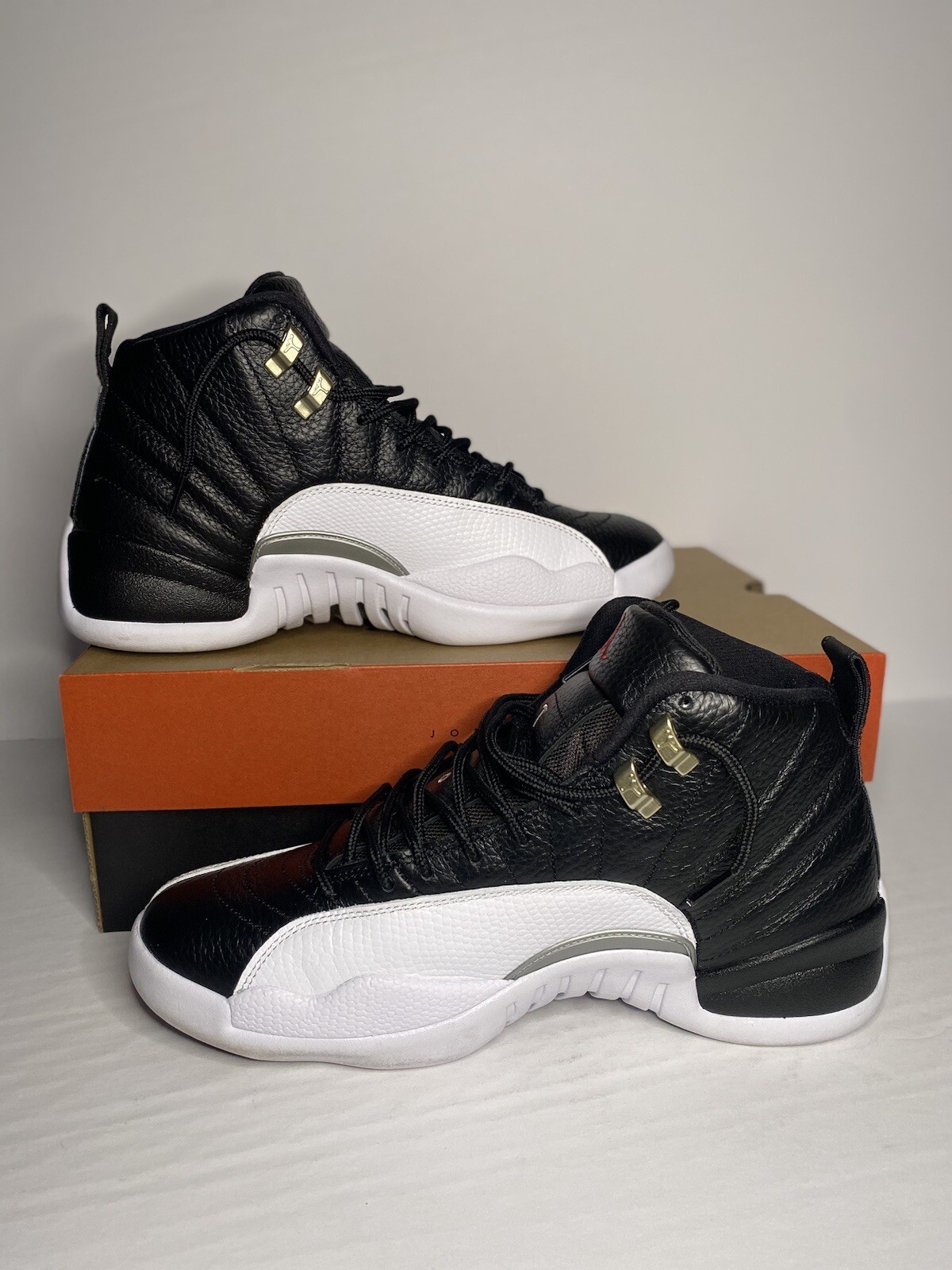 Size 10 – Jordan 12 Retro Mid Playoff