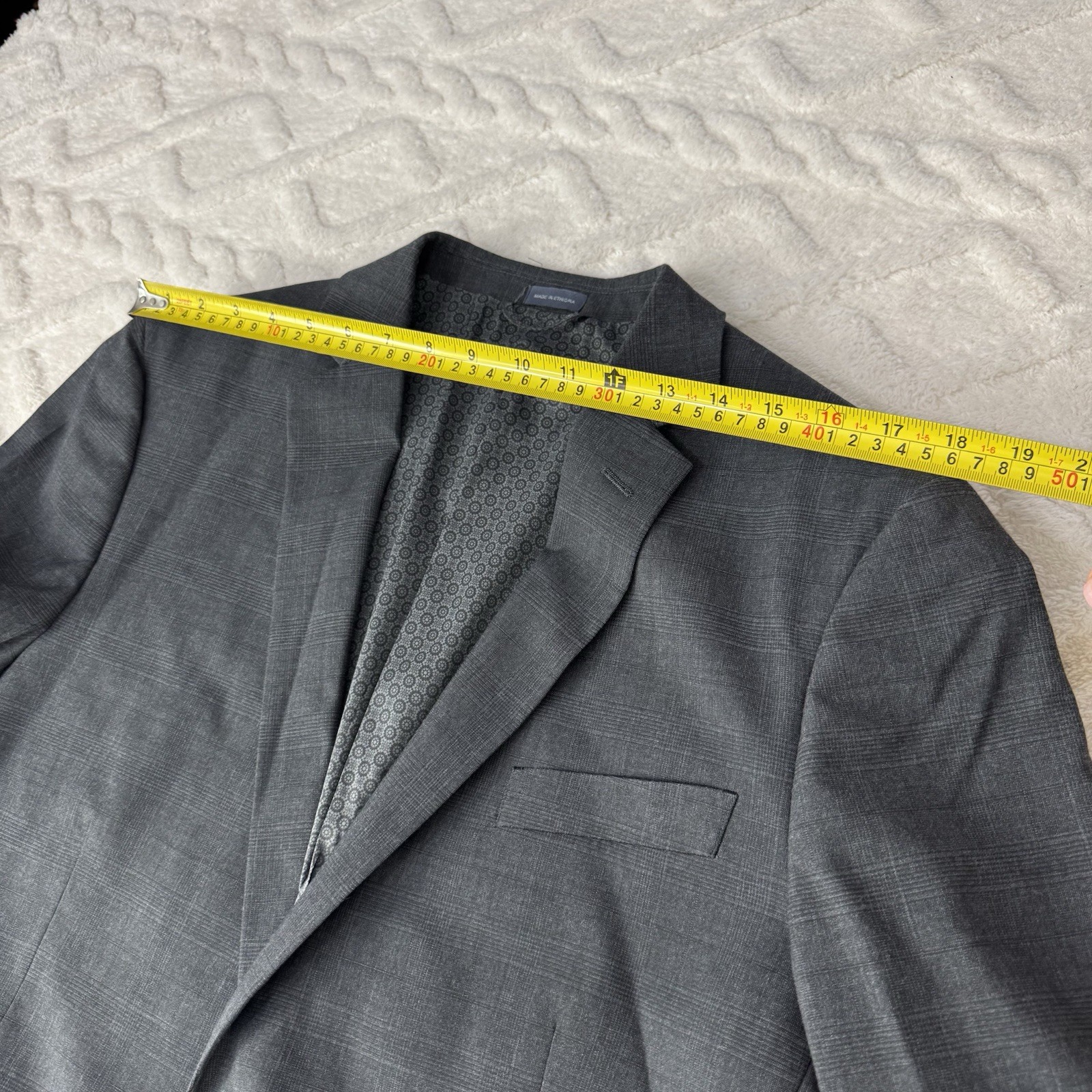 Madison Slim Fit Gray Basic Blazer Jacket For Mens Size 44R Career 2 Button Suit
